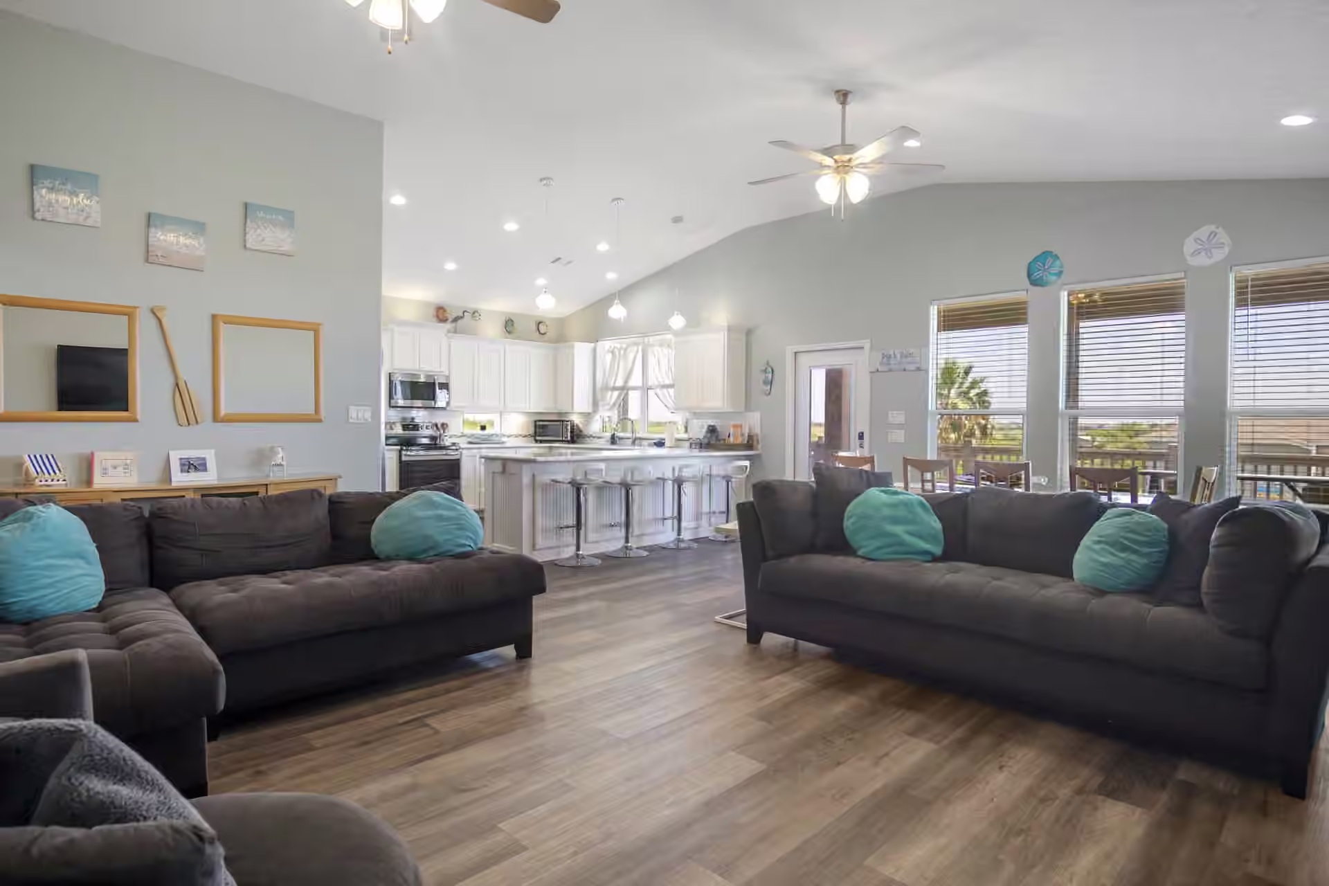 Photo 3 of 933 Magnolia Lane, Port Bolivar, TX