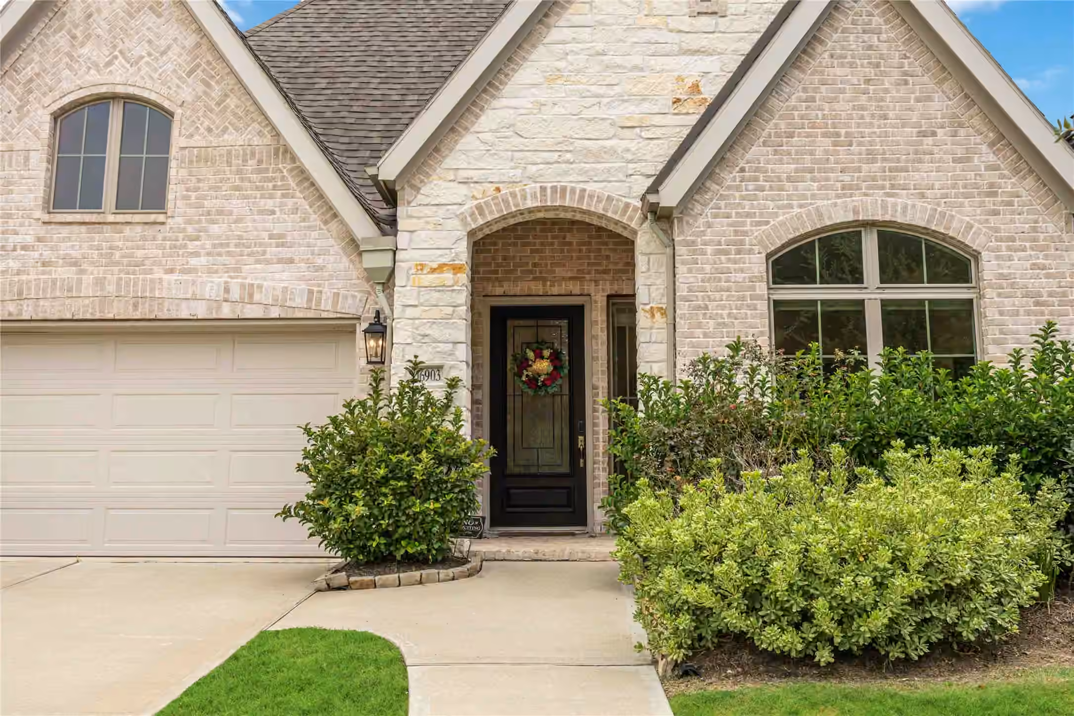 Photo 3 of 16903 Lupine Meadow Lane, Humble, TX