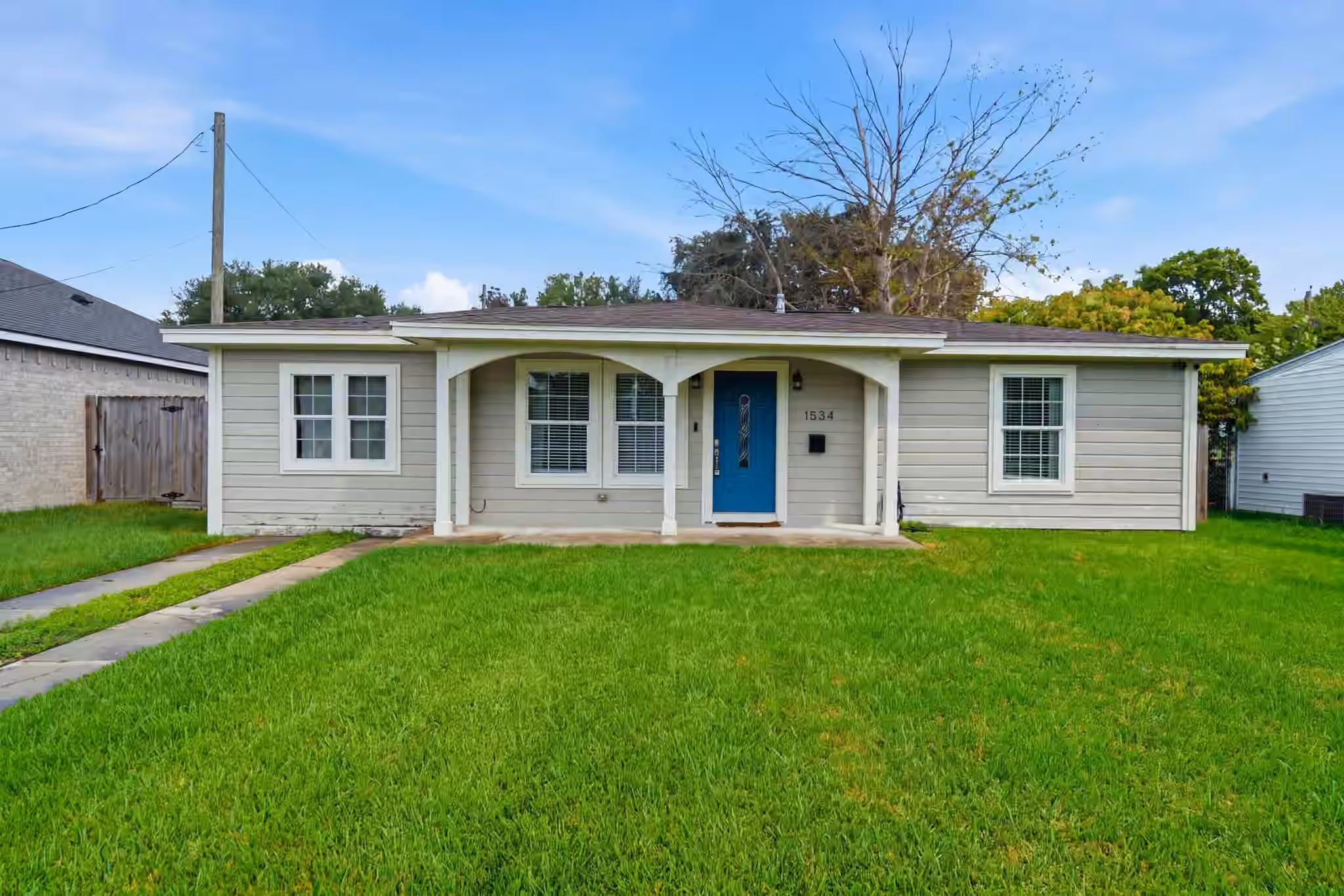 Photo 2 of 1534 3rd Avenue N, Texas City, TX