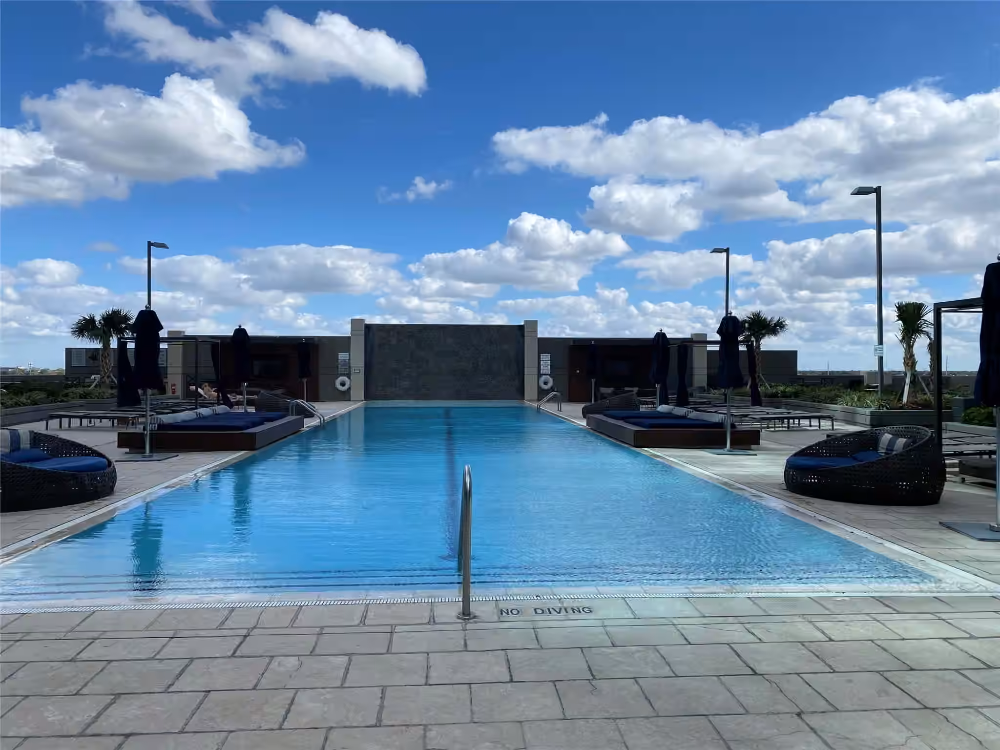 Photo 4 of 5925 Almeda Road 11002, Houston, TX