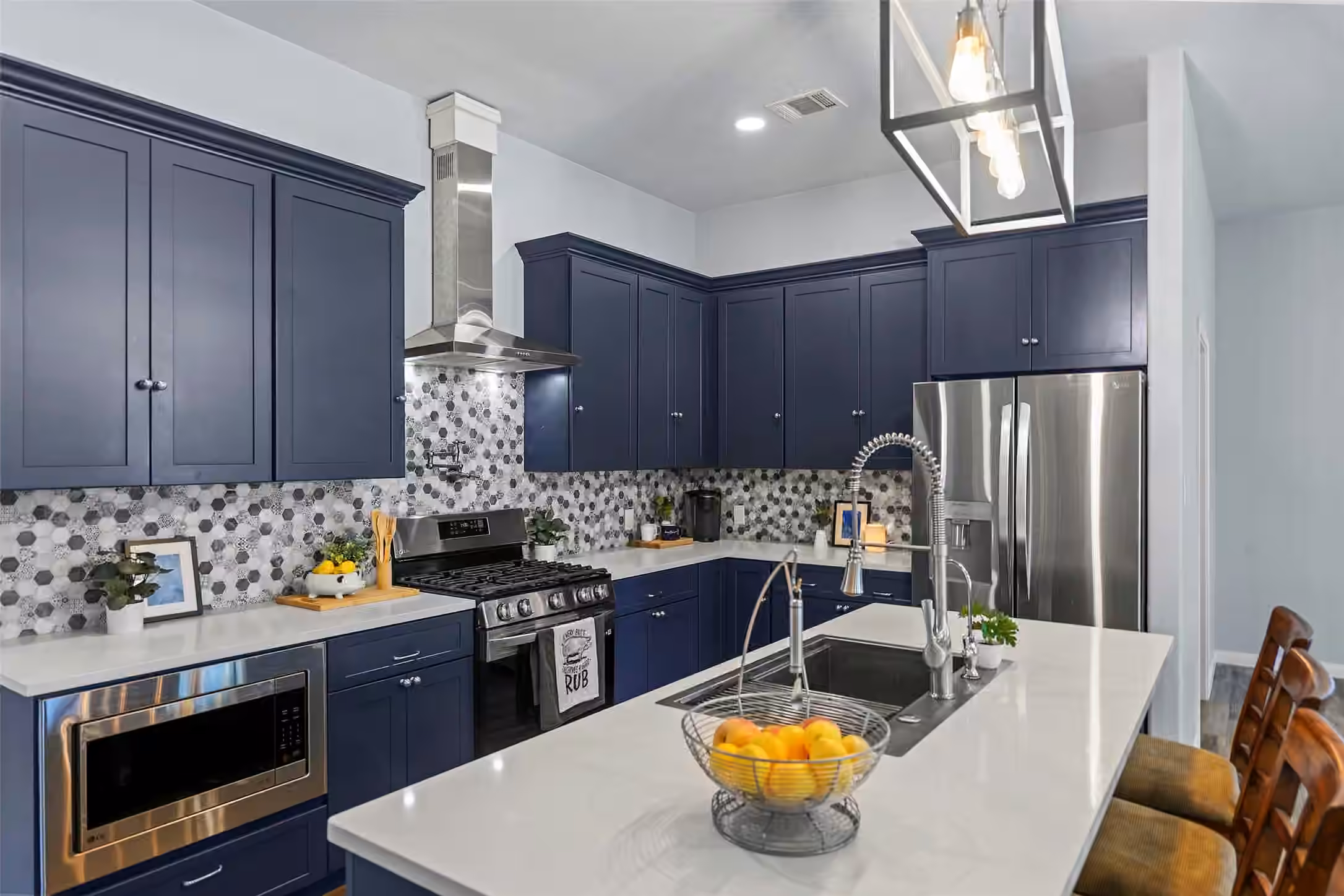 Photo 3 of 1416 Avenue L, Santa Fe, TX