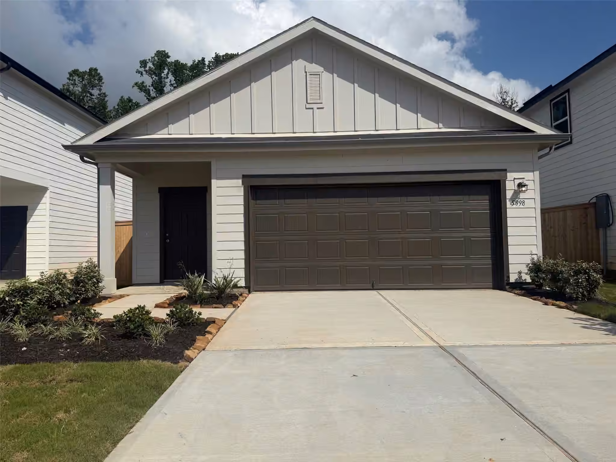 Photo of 5998 Mercer Street, Conroe, TX 77303
