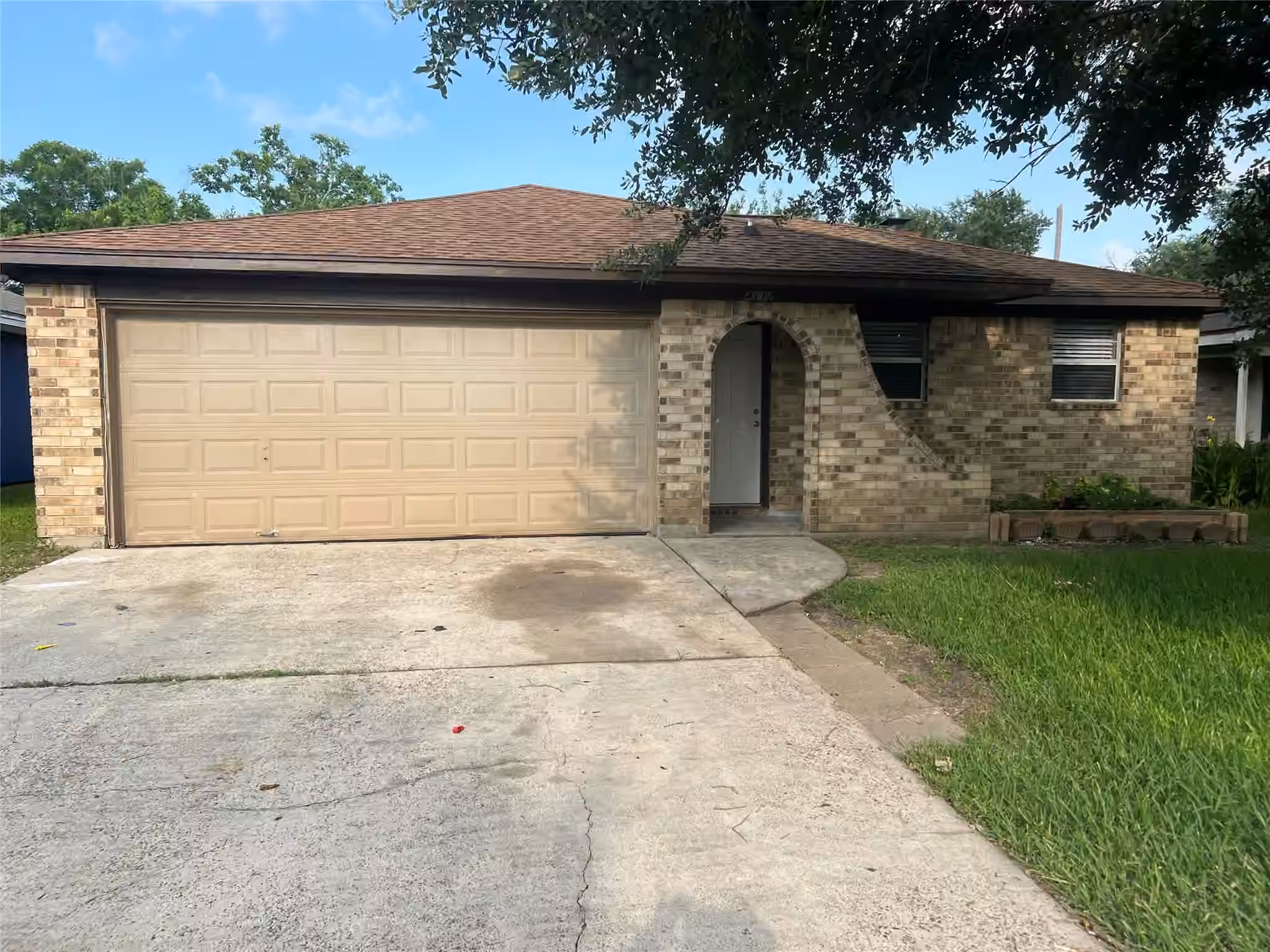 Photo of 4112 19th Street N, Texas City, TX 77590