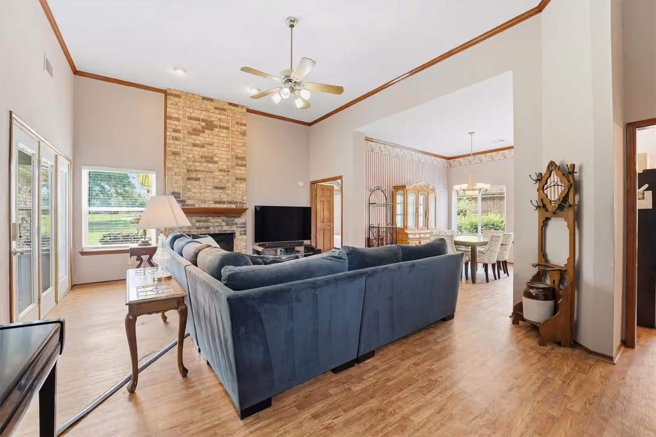 Photo 6 of 3206 N Peach Hollow Circle, Pearland, TX