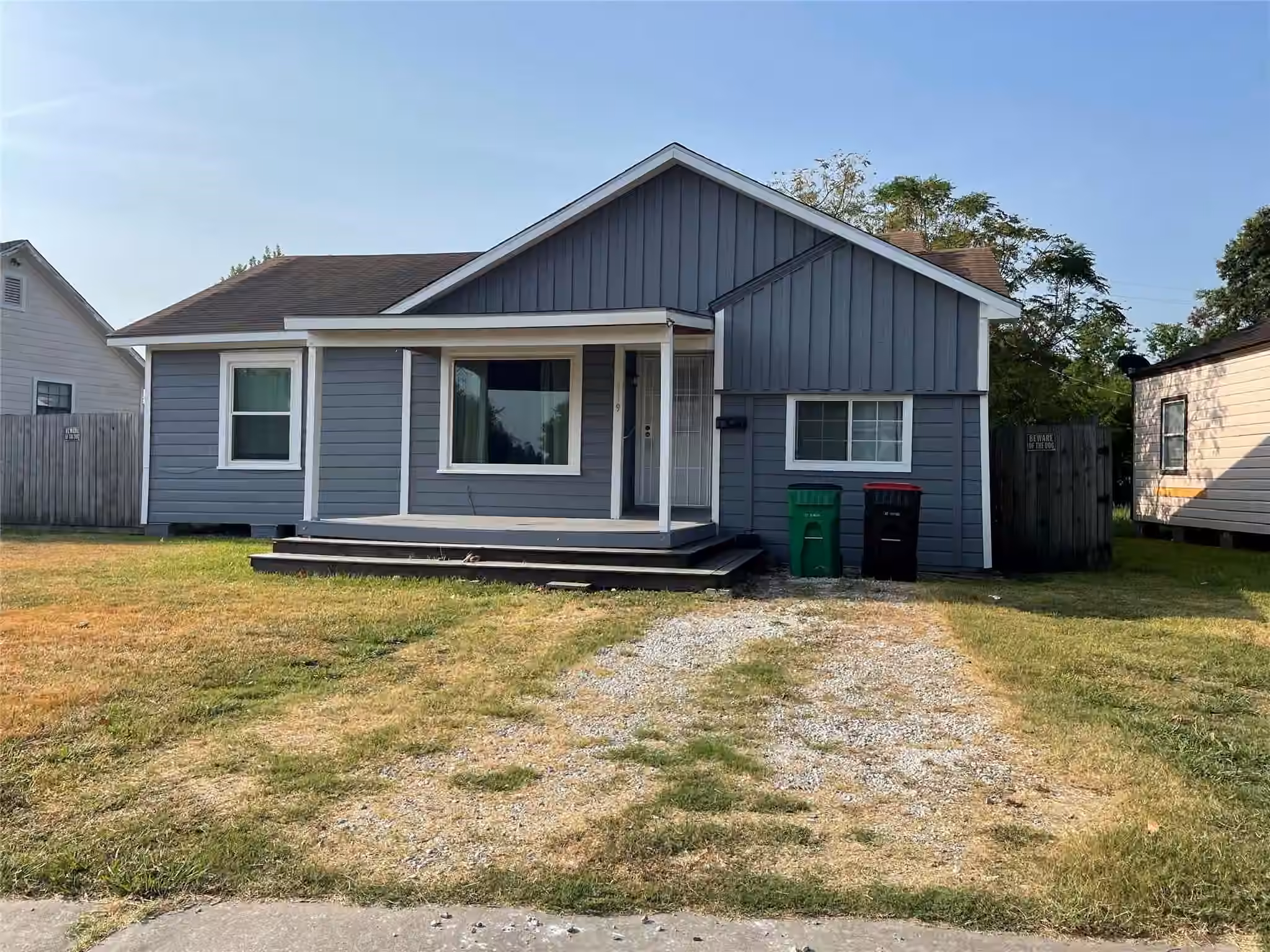 Photo of 119 E Cleveland Street, Baytown, TX 77520