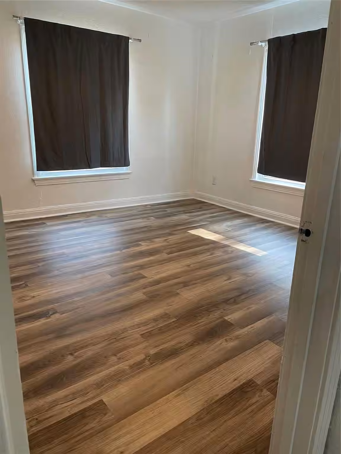 Photo 7 of 119 E Cleveland Street, Baytown, TX