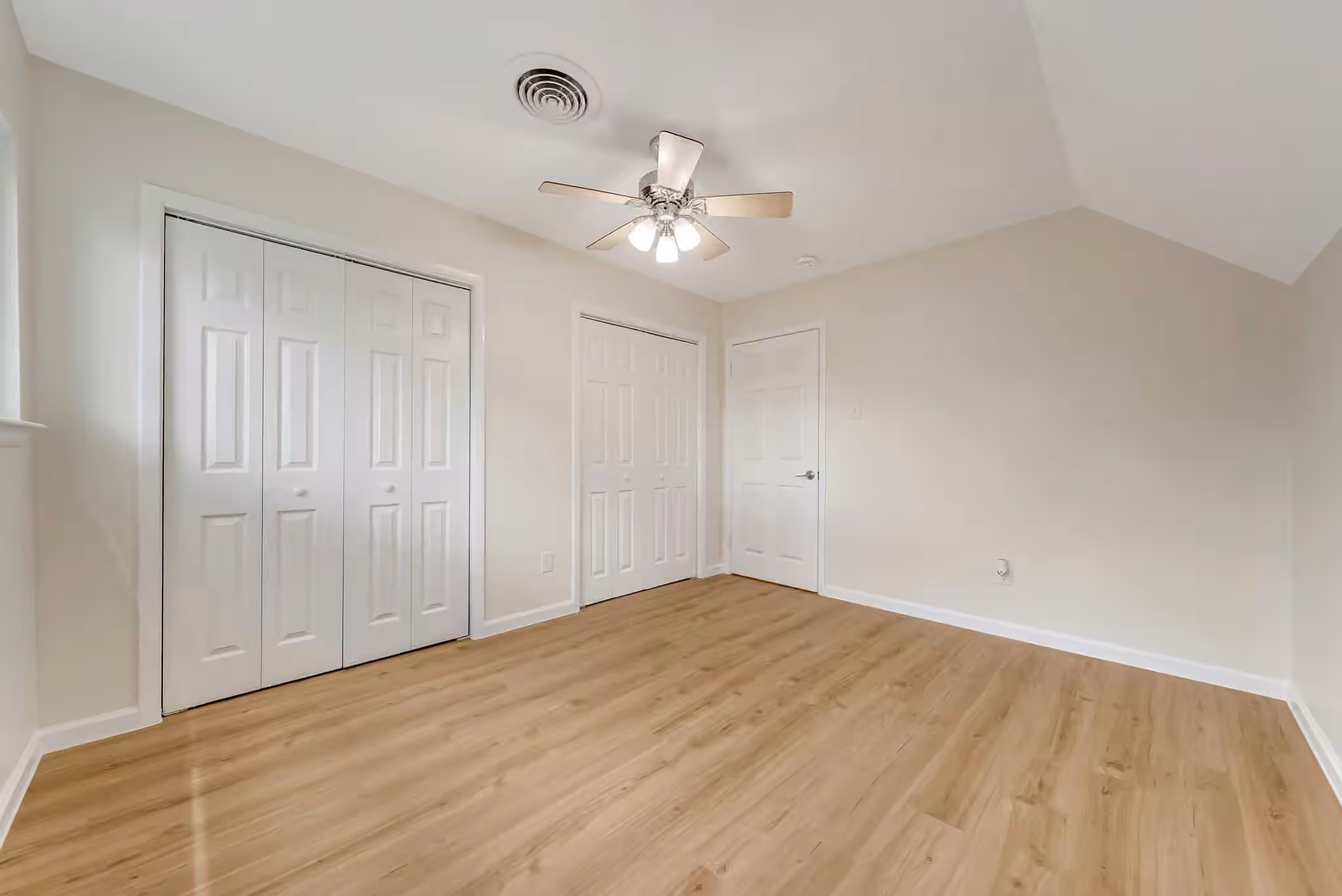 Photo 6 of 4127 Hill Oak Drive, Houston, TX