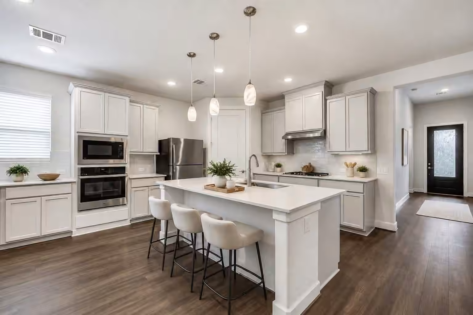 Photo of 111 E Silky Sephora Court, Montgomery, TX 77316