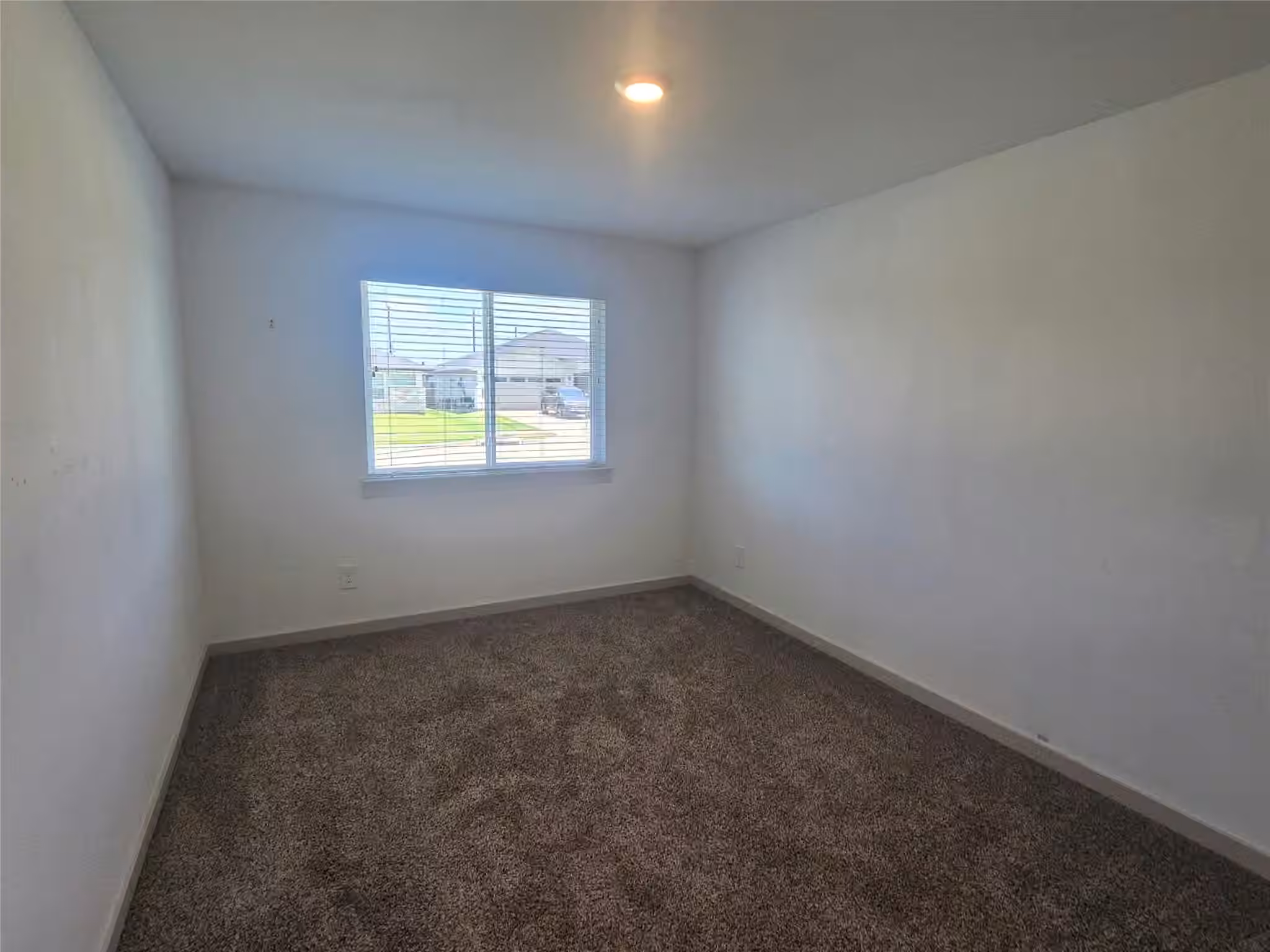 Photo 4 of 7319 Marina Heights Way, Rosenberg, TX