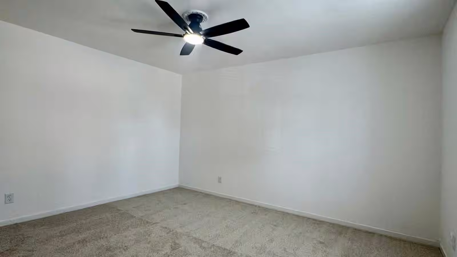 Photo 7 of 9005 Gaylord Street 20, Houston, TX
