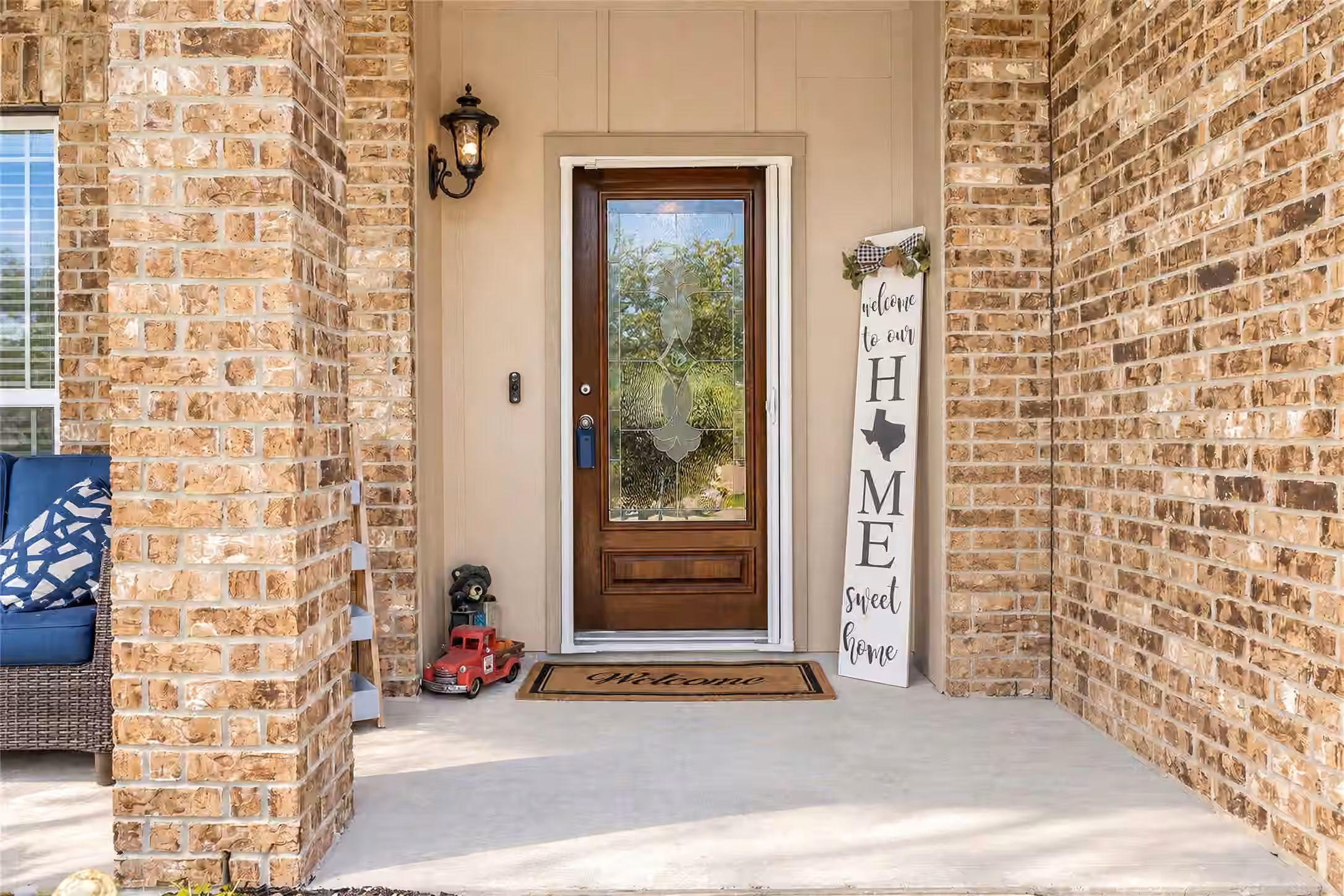 Photo 5 of 1728 Wandering Hills Road, Conroe, TX 77304