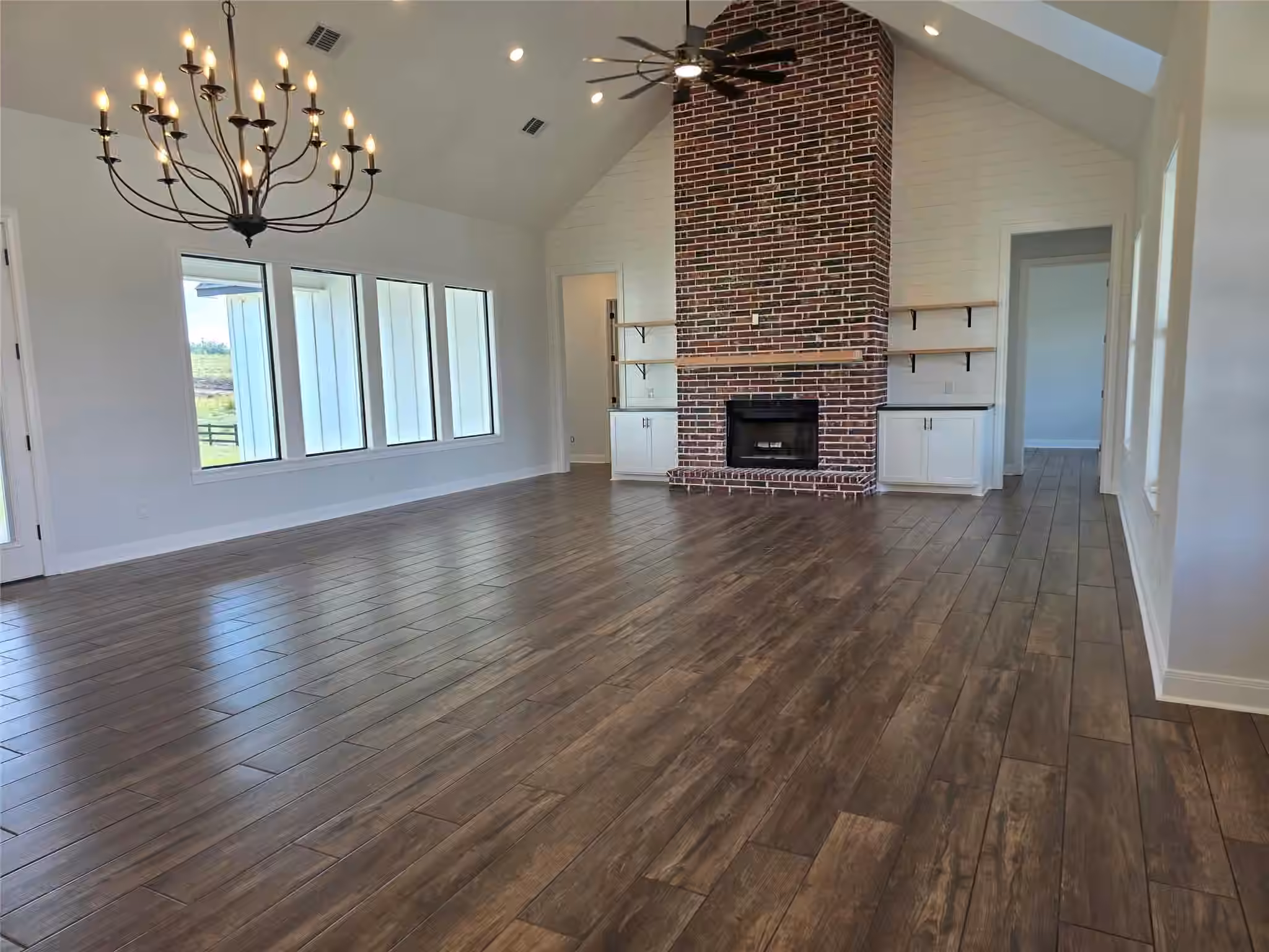 Photo 3 of 370 Spring Creek Road, Brenham, TX