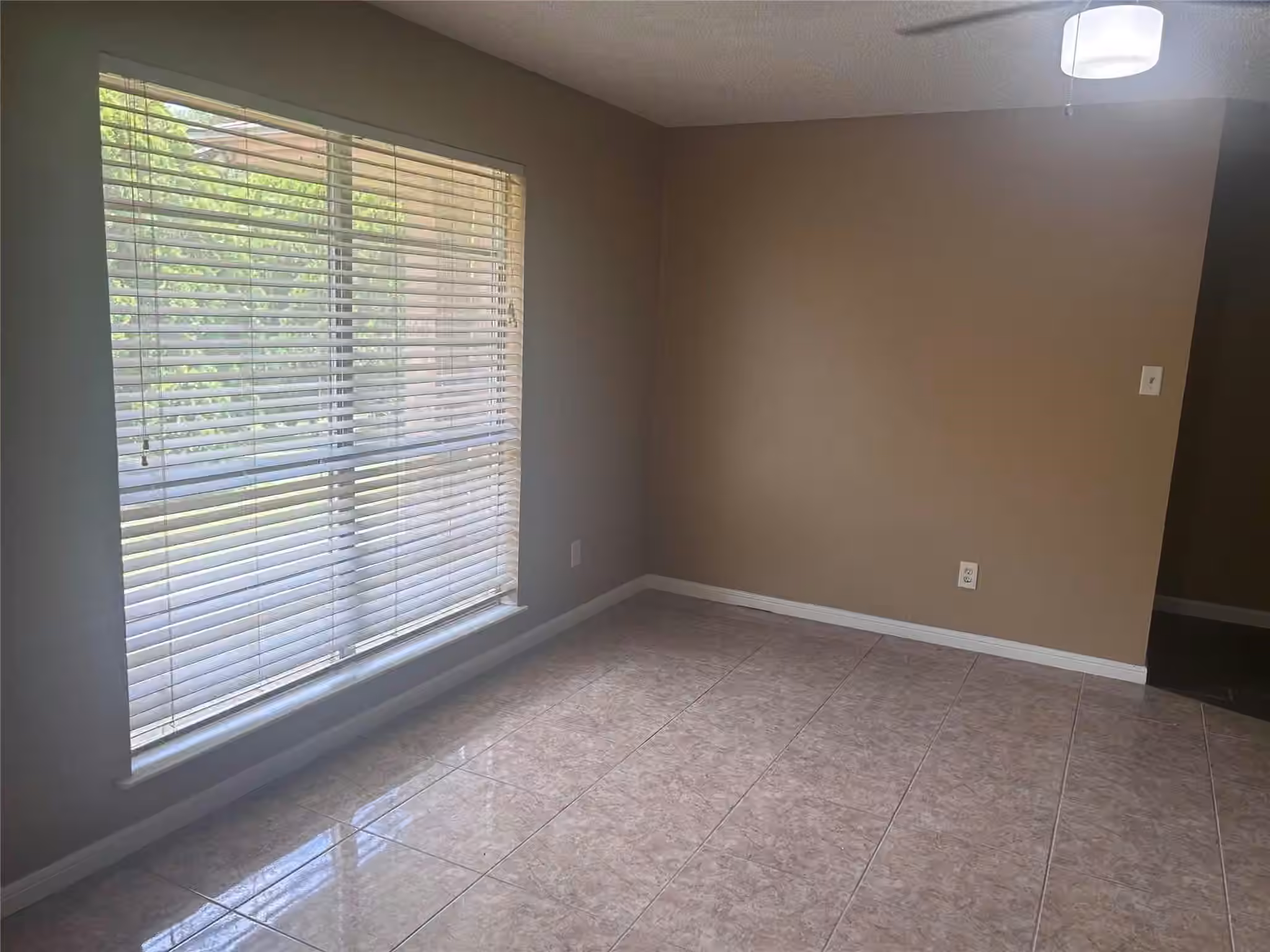 Photo 6 of 279 4th Street N, Van Vleck, TX