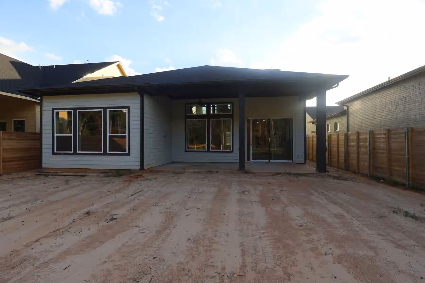 Photo 3 of 8030 Ice House Street, Montgomery, TX