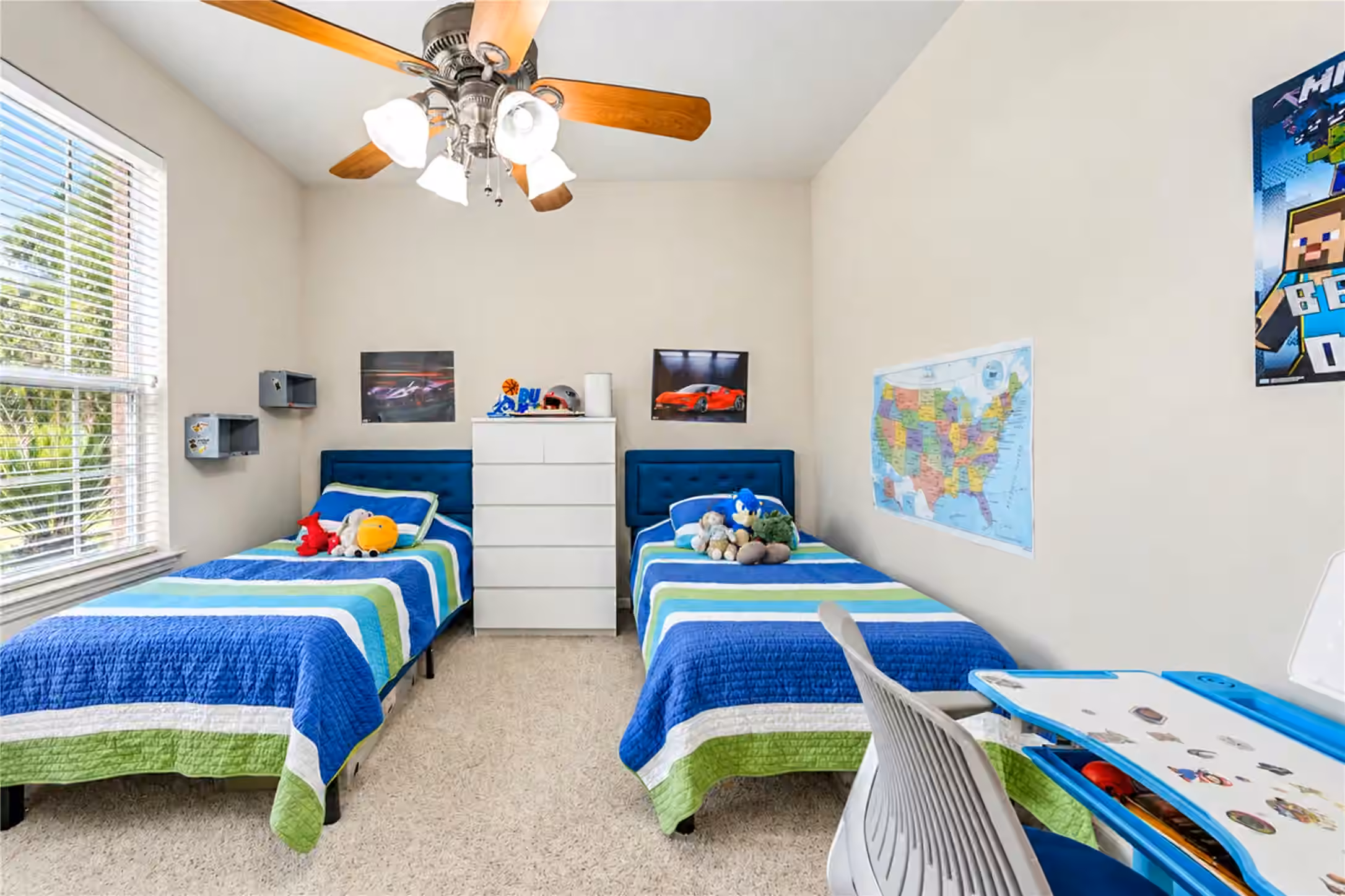 Photo 6 of 12806 Ridge Bank Lane, Houston, TX