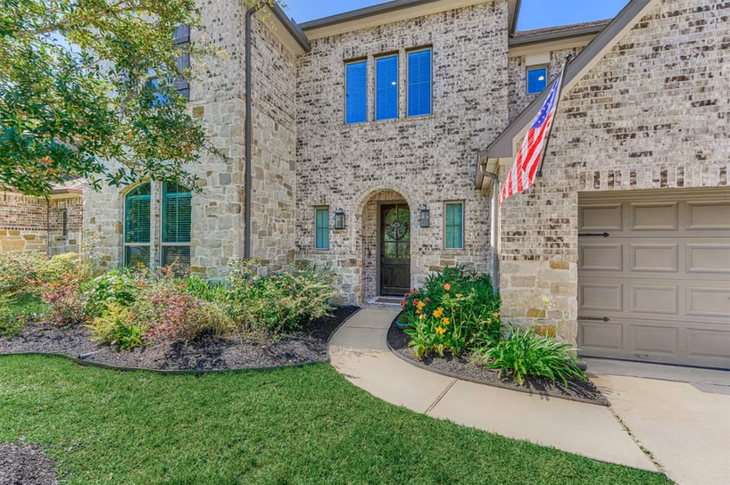 Photo 6 of 238 Bronze View Drive, Montgomery, TX
