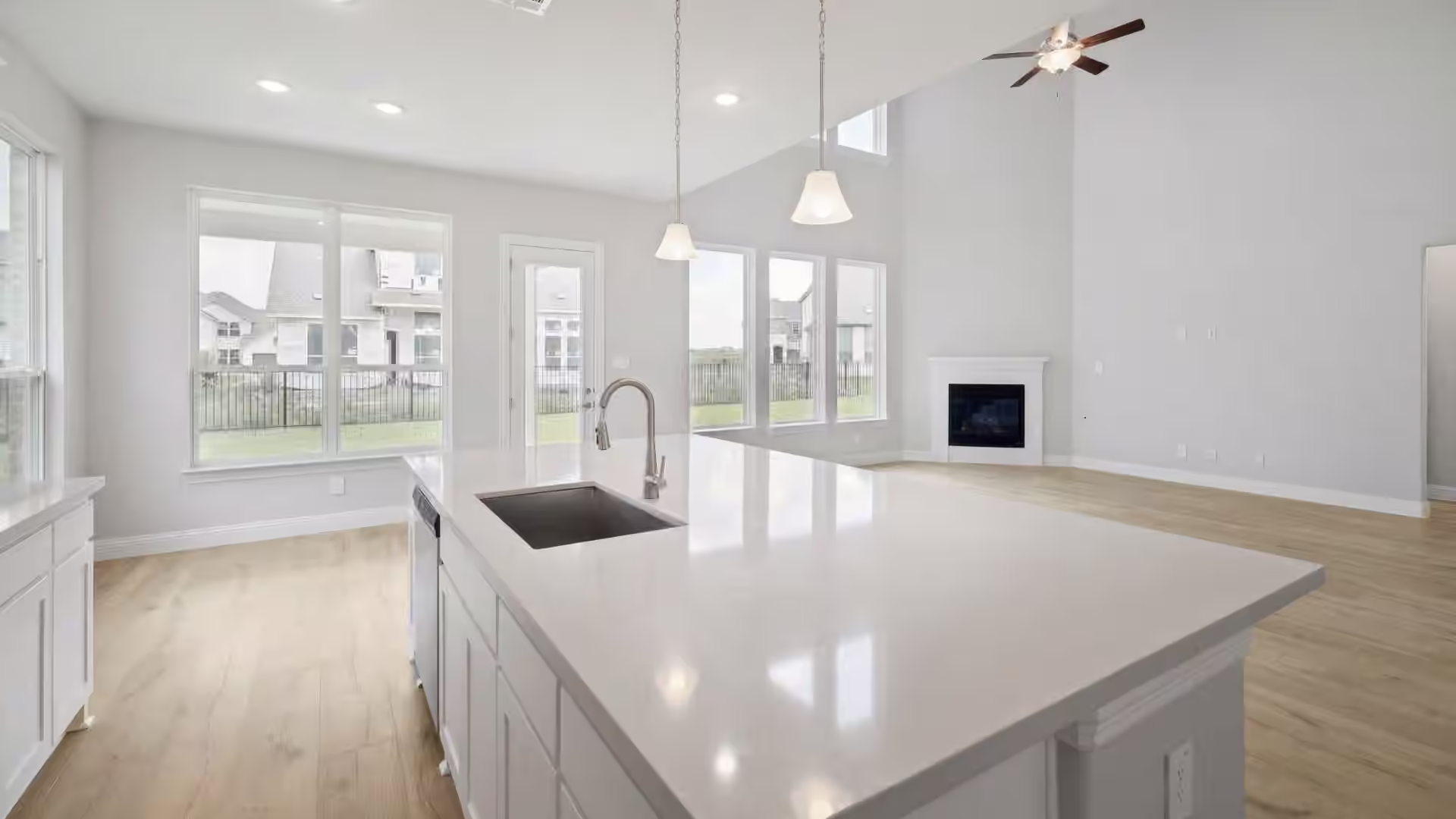 Photo 5 of 41261 Peacemaker Lane, Magnolia, TX
