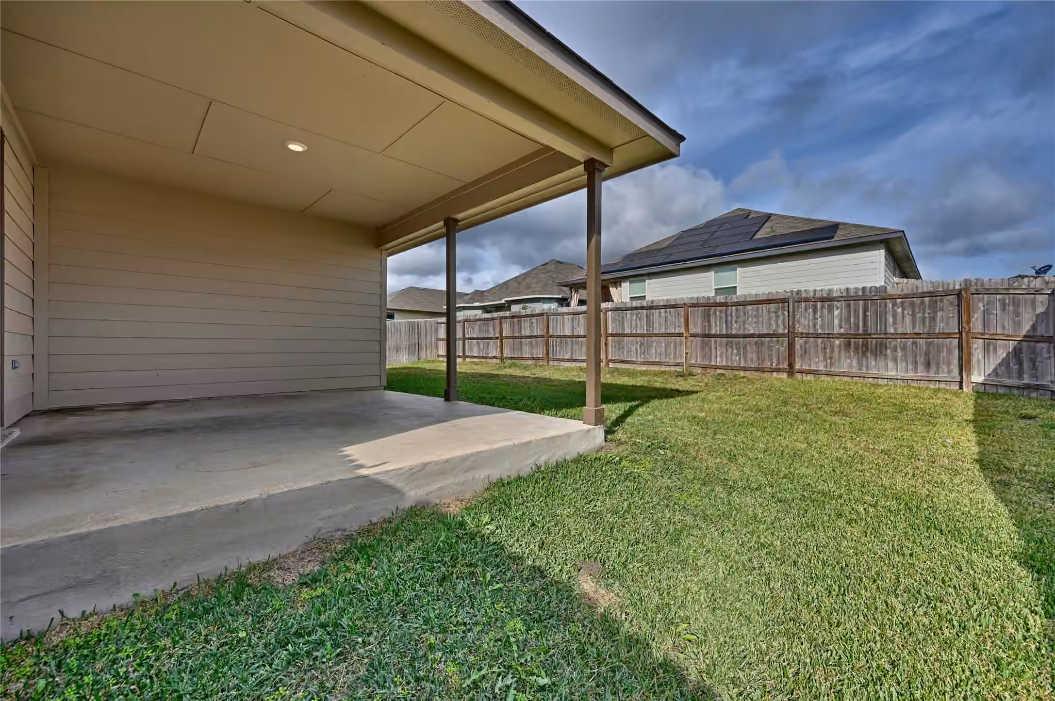 Photo 6 of 1010 Fannin Street, Brenham, TX