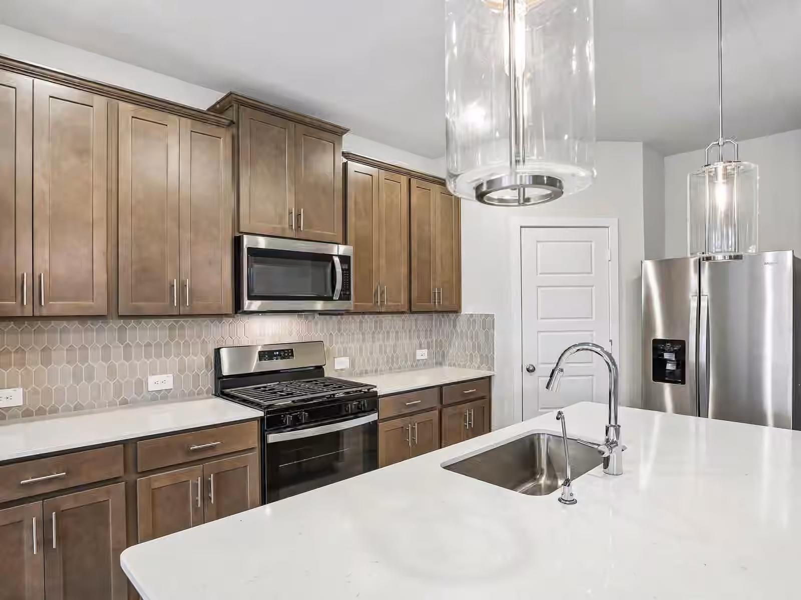 Photo of 31104 Amalfi Cliff Drive, Huffman, TX 77336