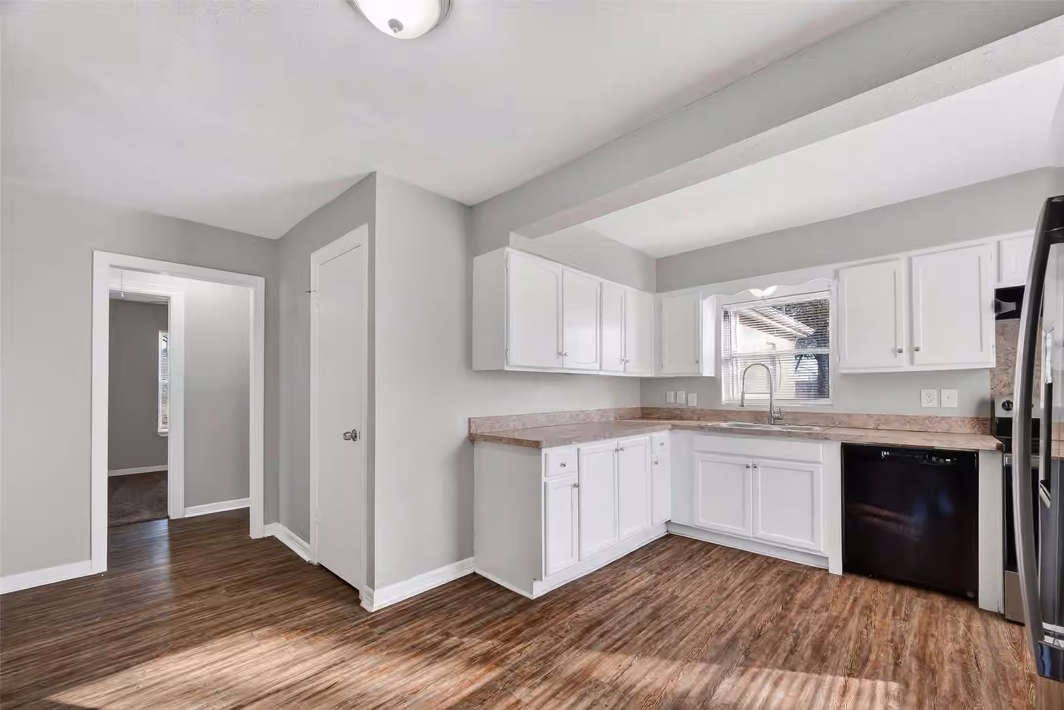 Photo 6 of 8782 Flossie Mae Street, Houston, TX