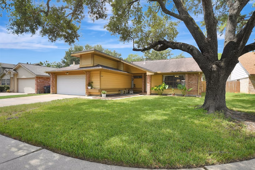 Photo of 18415 Hazycrest Drive, Spring, TX 77379