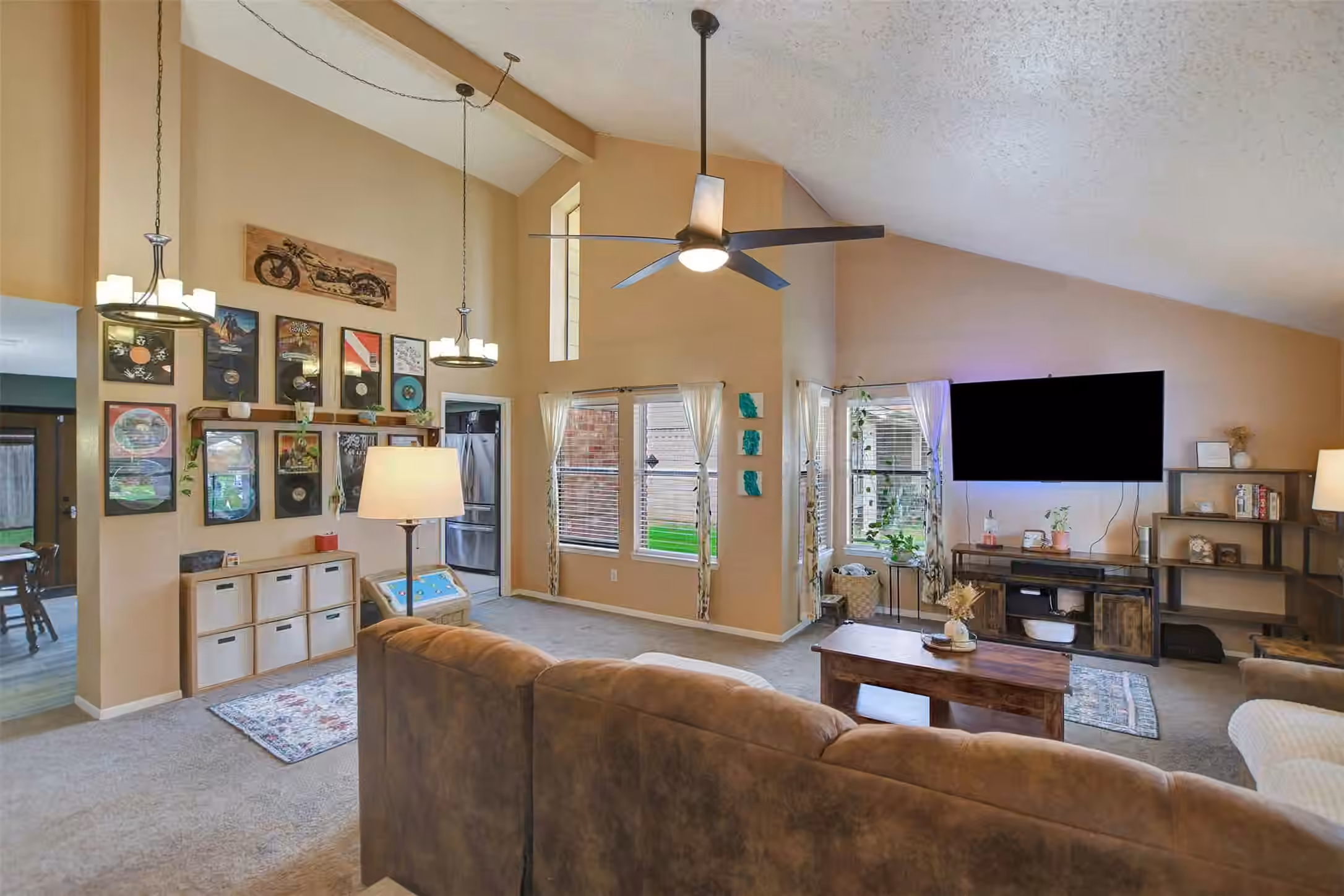 Photo 7 of 18415 Hazycrest Drive, Spring, TX