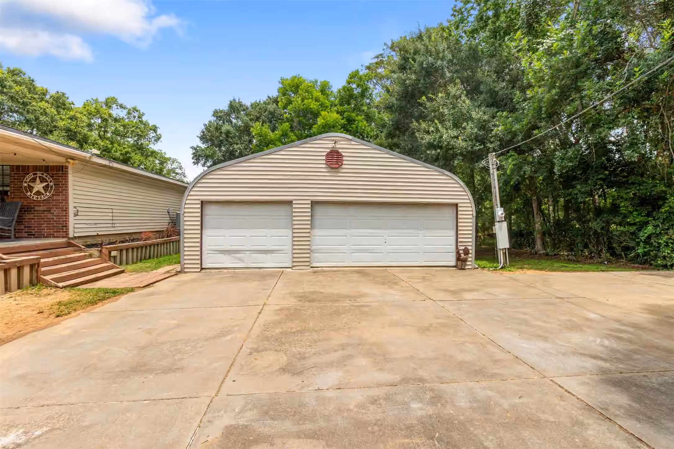 Photo 4 of 4508 County Road 502d, Sweeny, TX