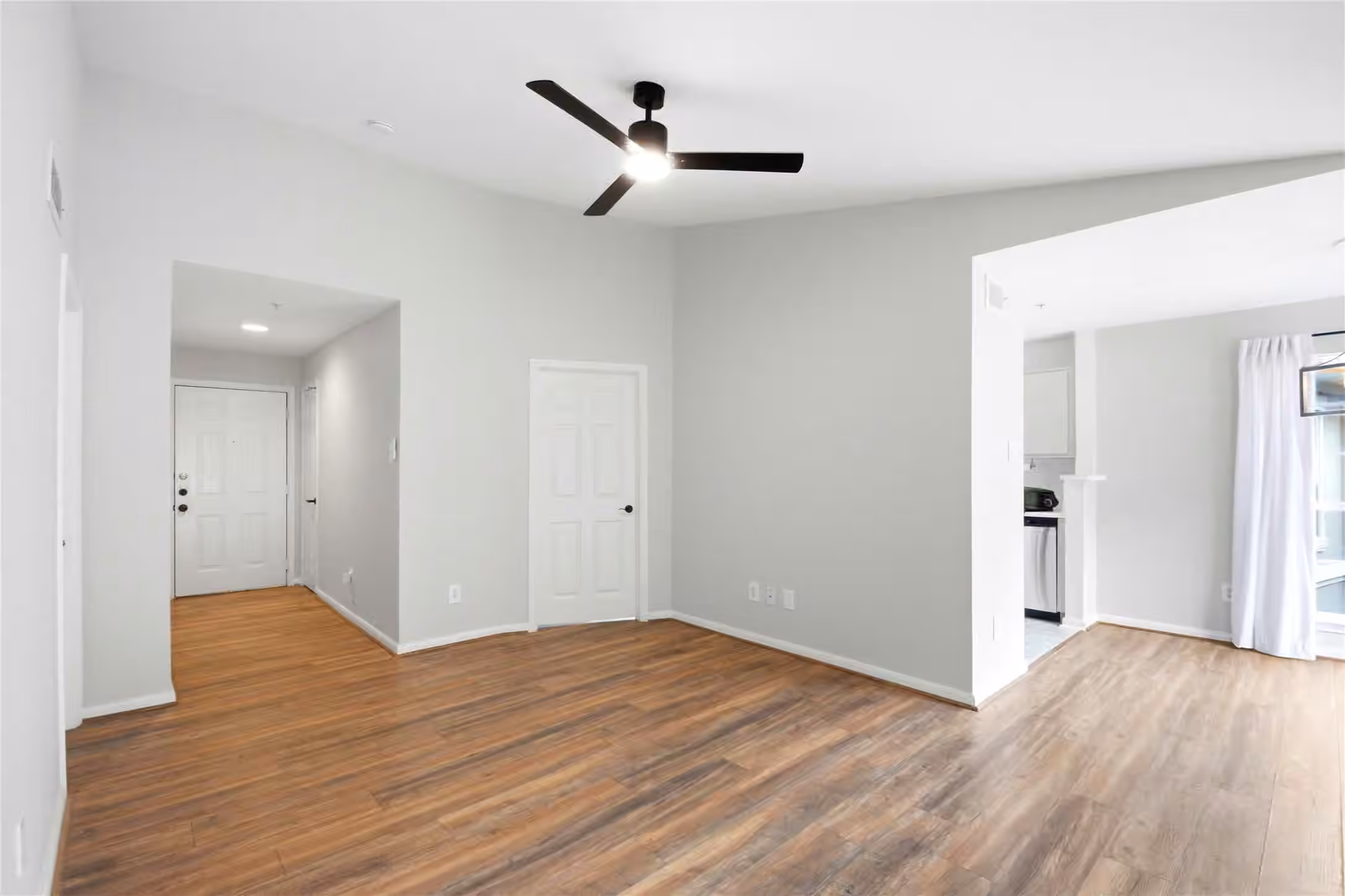 Photo 7 of 3231 Allen Parkway 2301, Houston, TX