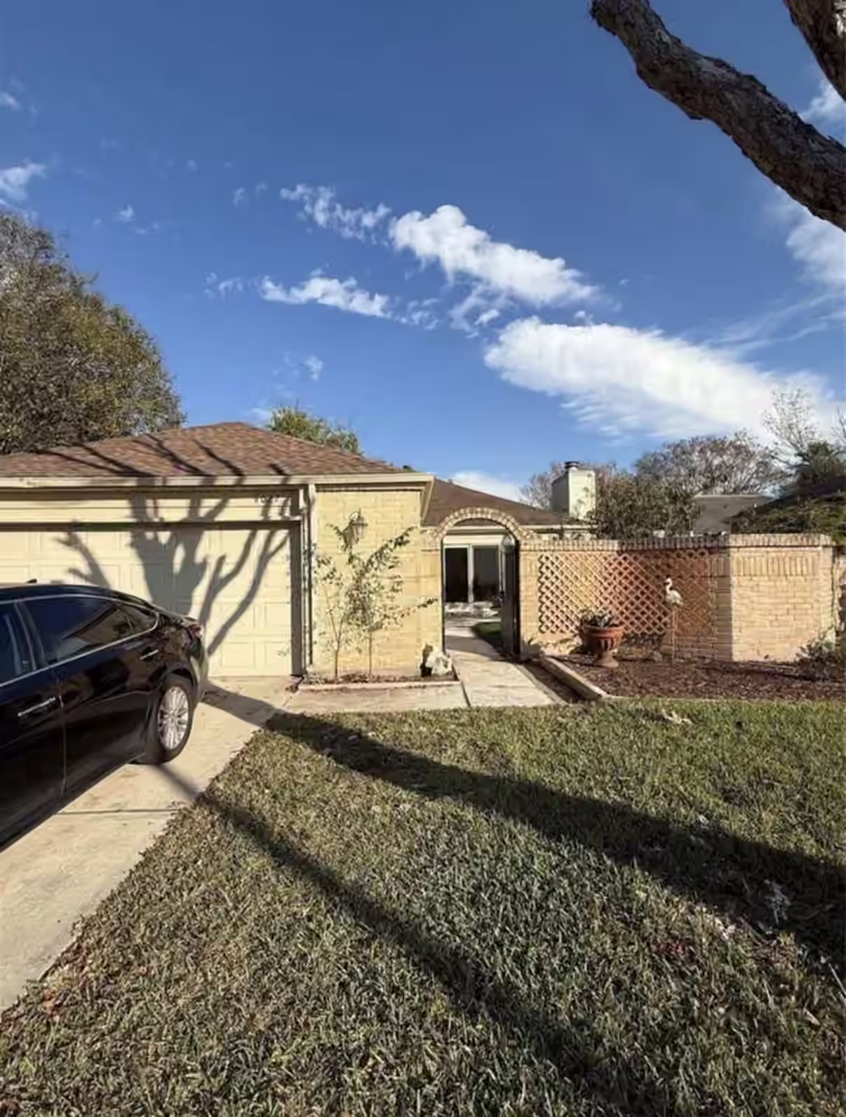 Photo of 4027 Summit Valley Drive, Houston, TX