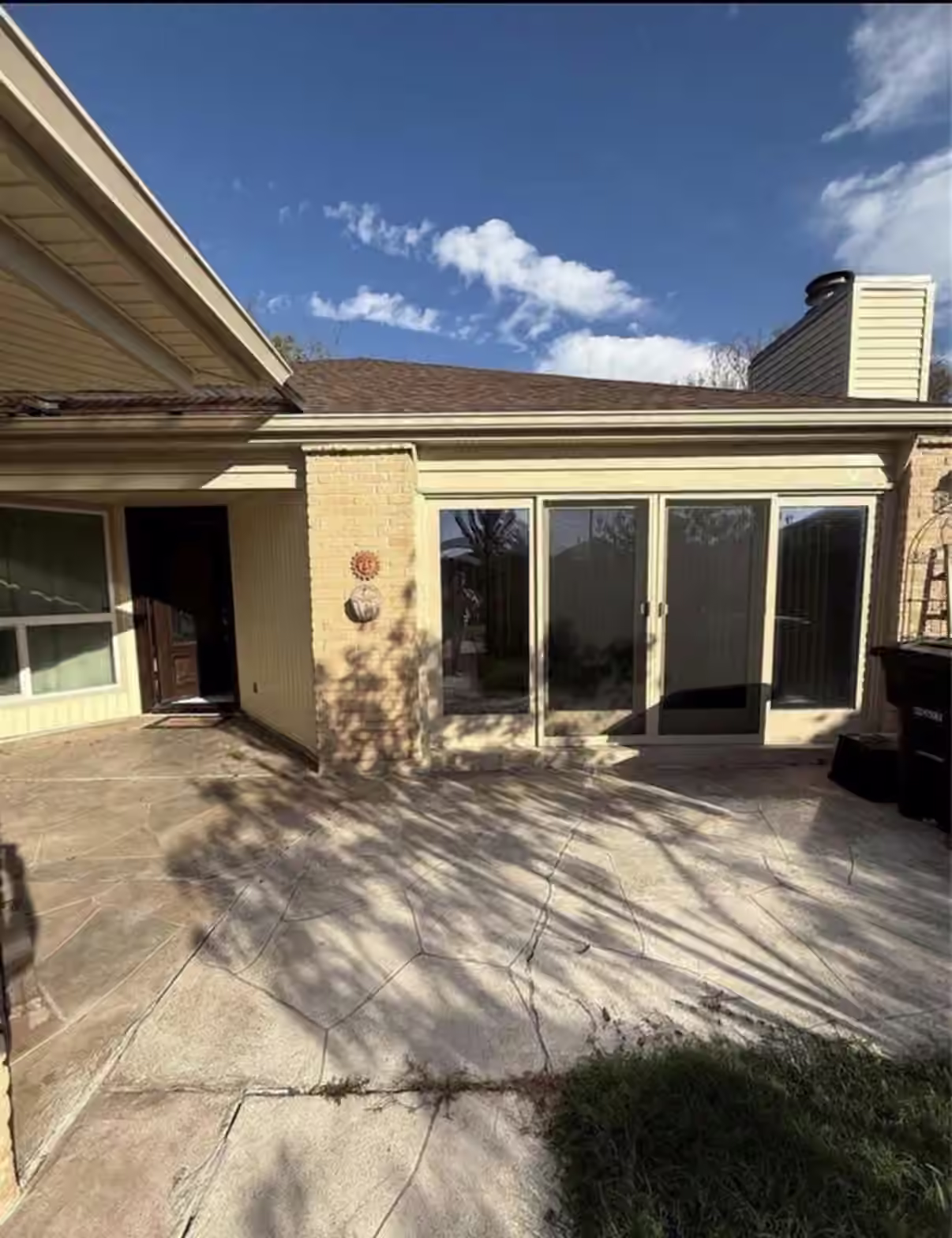 Photo 2 of 4027 Summit Valley Drive, Houston, TX