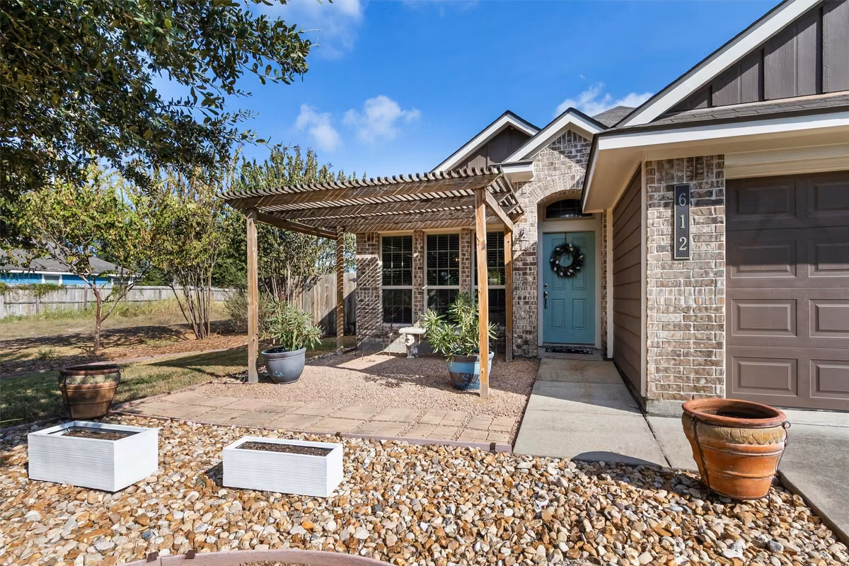 Photo of 612 Heritage Drive, Navasota, TX 77868