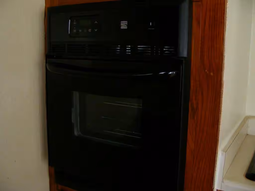 Photo 6 of 1615 Mosher Lane, Houston, TX