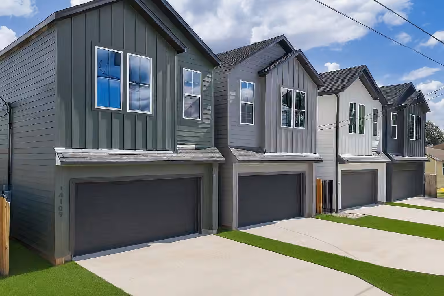 Photo of 14101 Bridgeport, Houston, TX