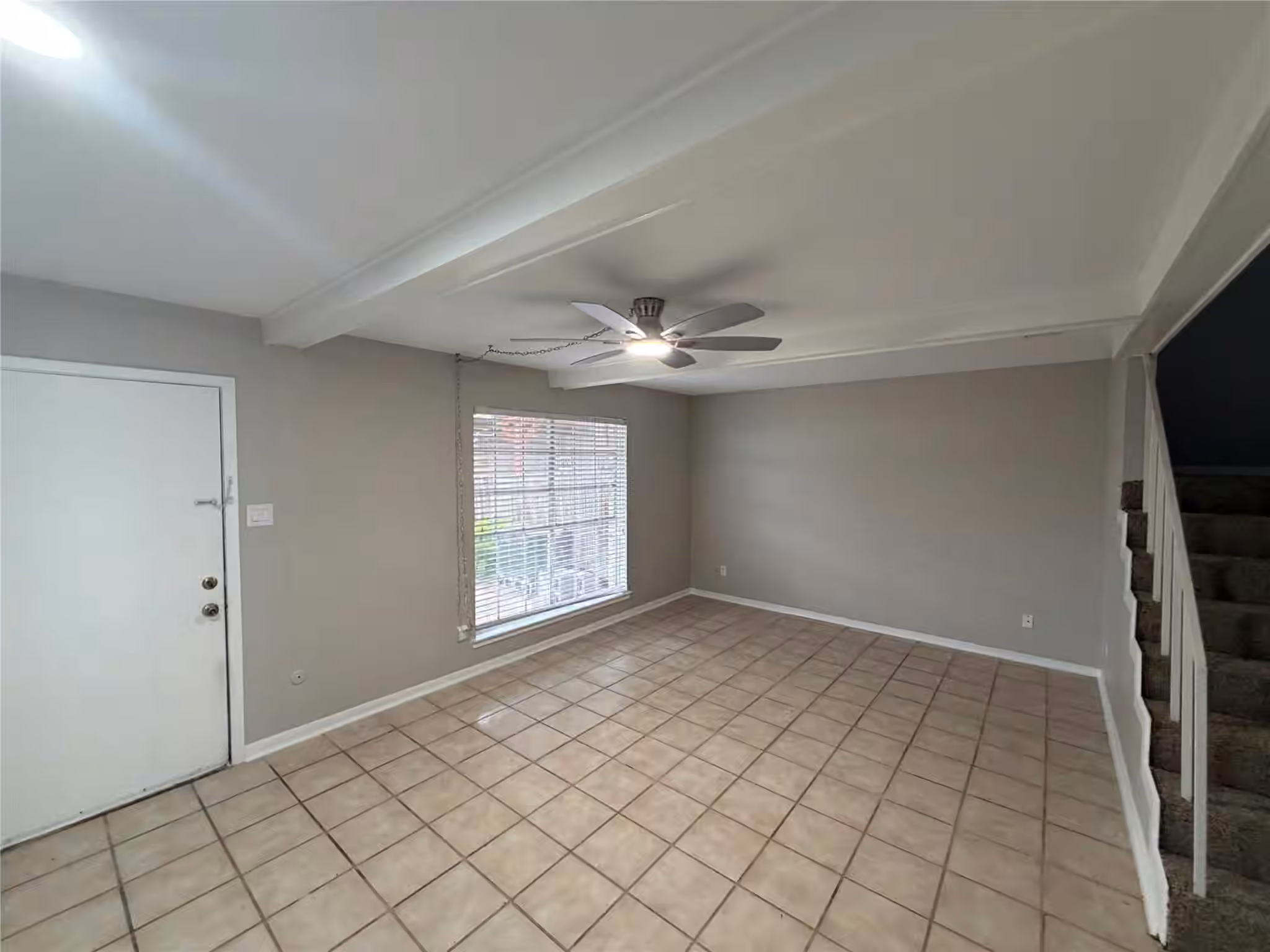 Photo 4 of 1524 Poplar Cove Street, La Porte, TX