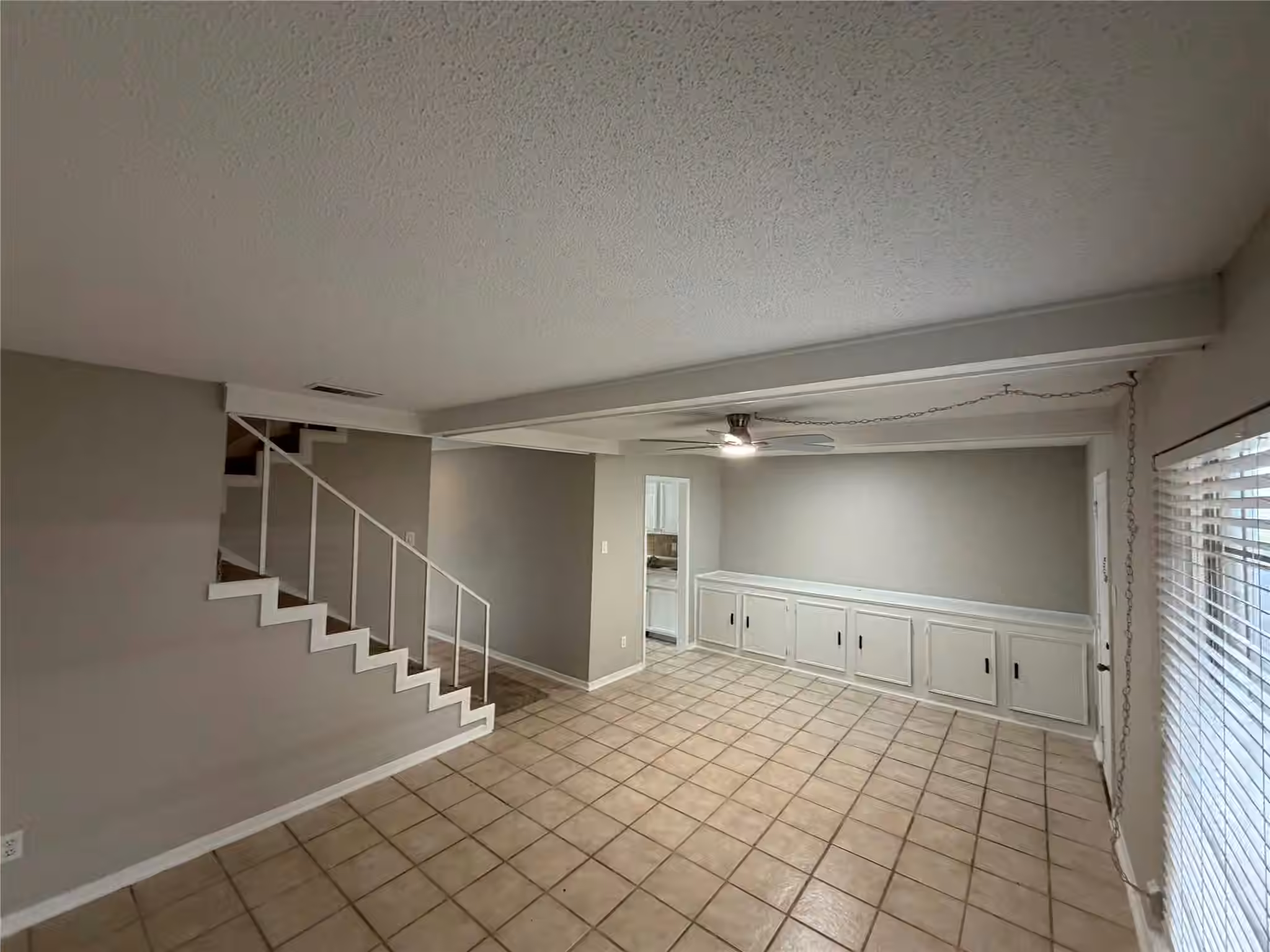 Photo 5 of 1524 Poplar Cove Street, La Porte, TX