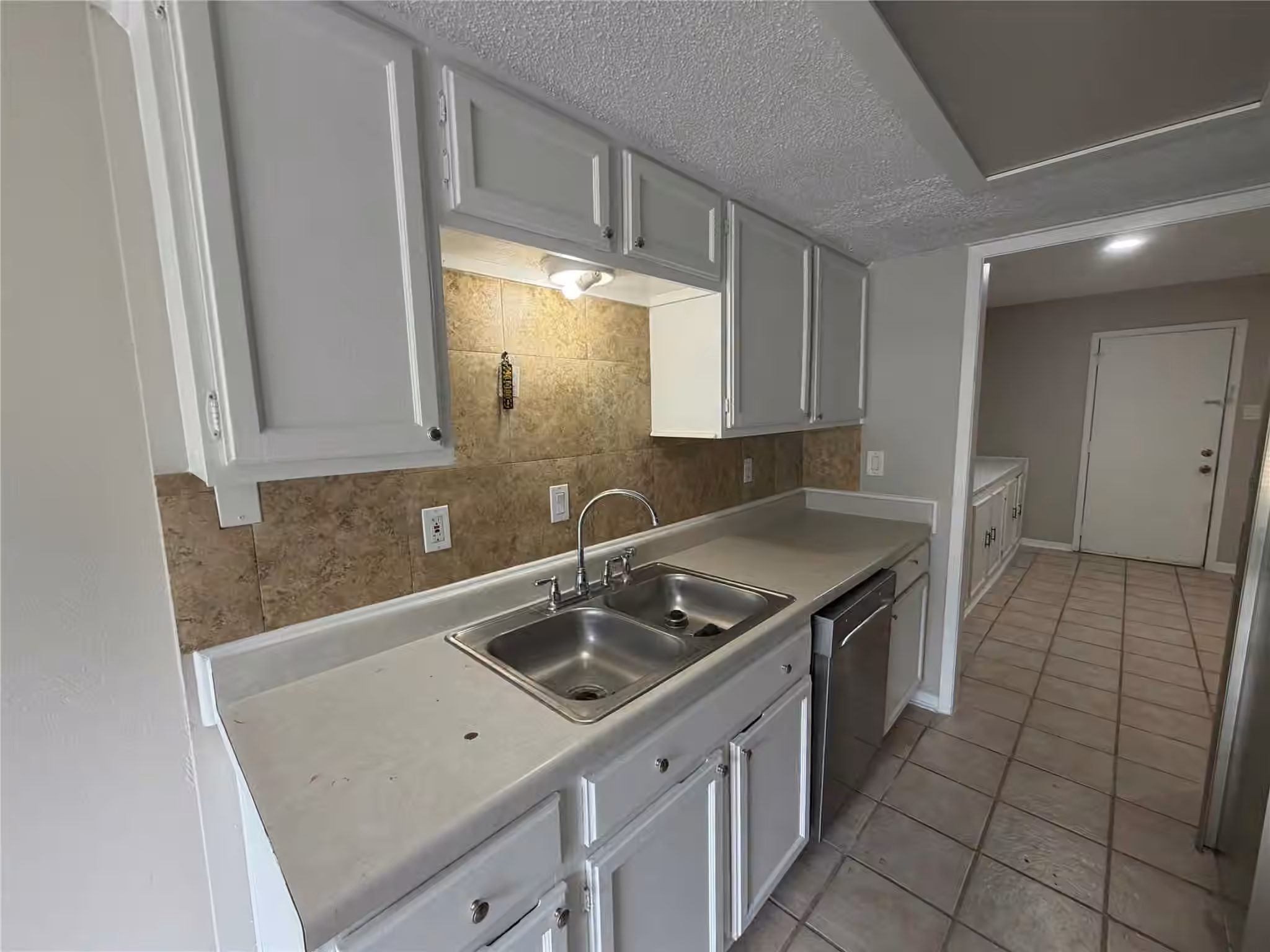 Photo 7 of 1524 Poplar Cove Street, La Porte, TX