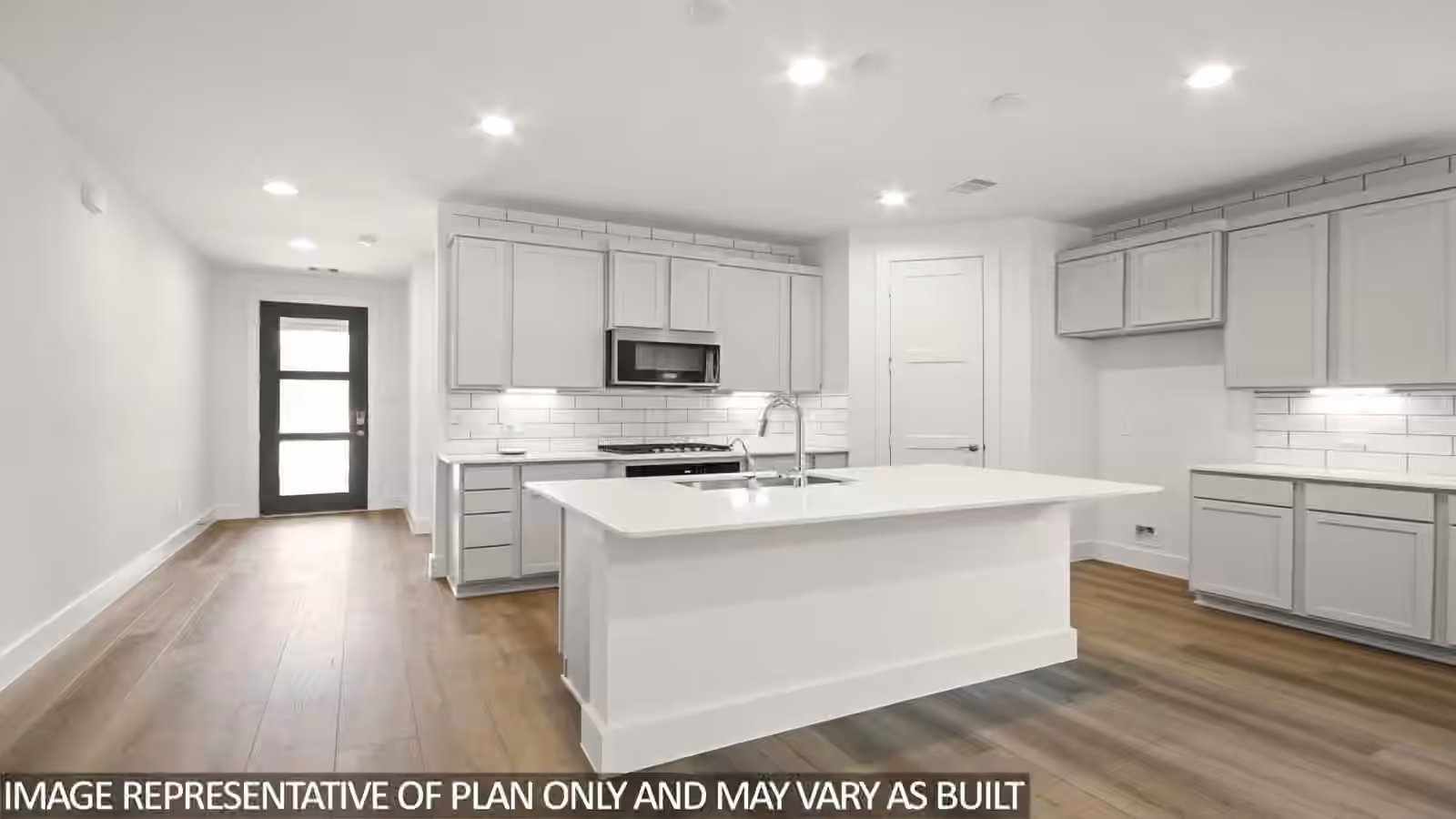 Photo 4 of 4617 Vernal Loop, Conroe, TX