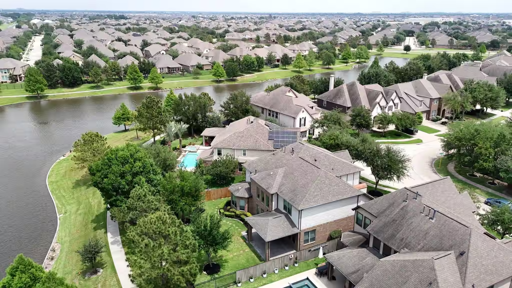 Photo 5 of 10135 Blanchard Park Lane, Cypress, TX