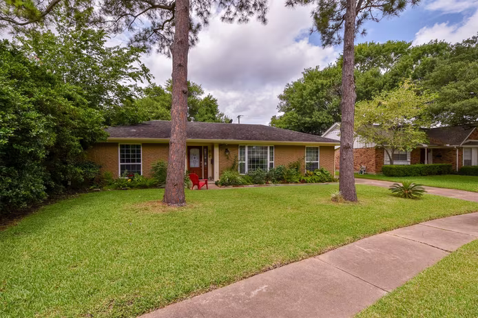 Photo of 9030 Quebec Drive, Houston, TX 77096