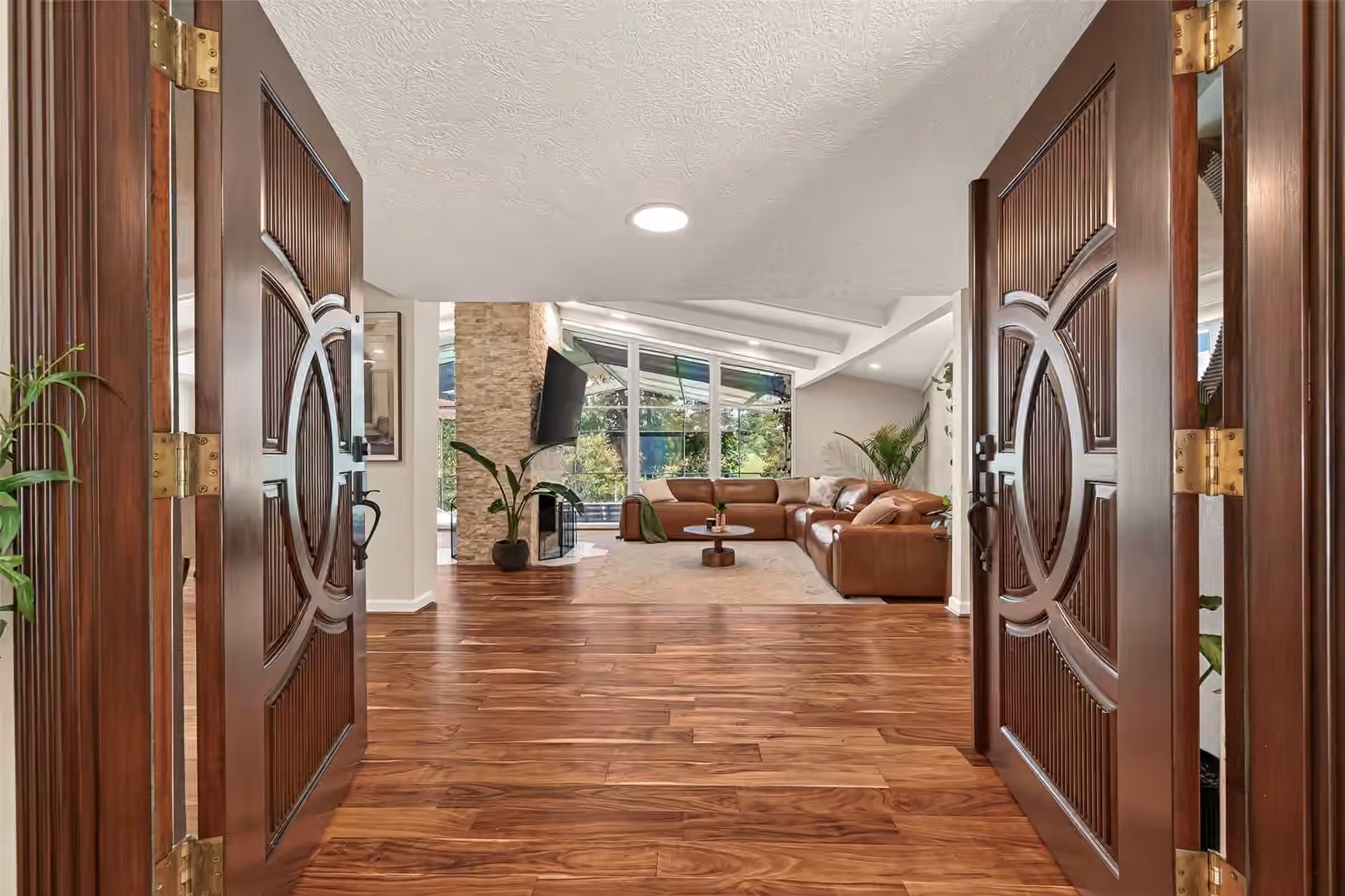 Photo of 514 S Shadowbend Avenue, Friendswood, TX 77546