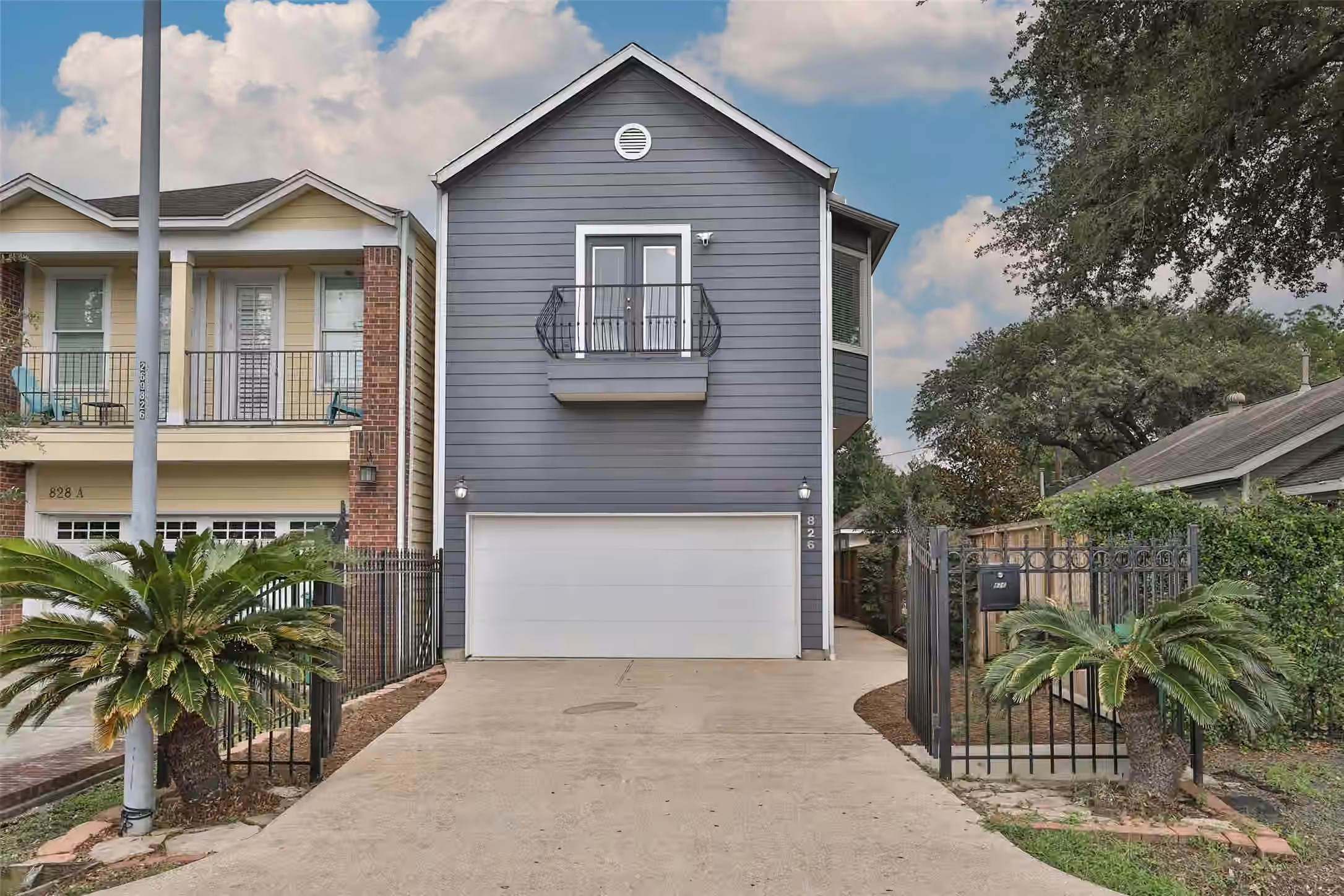 Photo of 826 E 29th Street, Houston, TX
