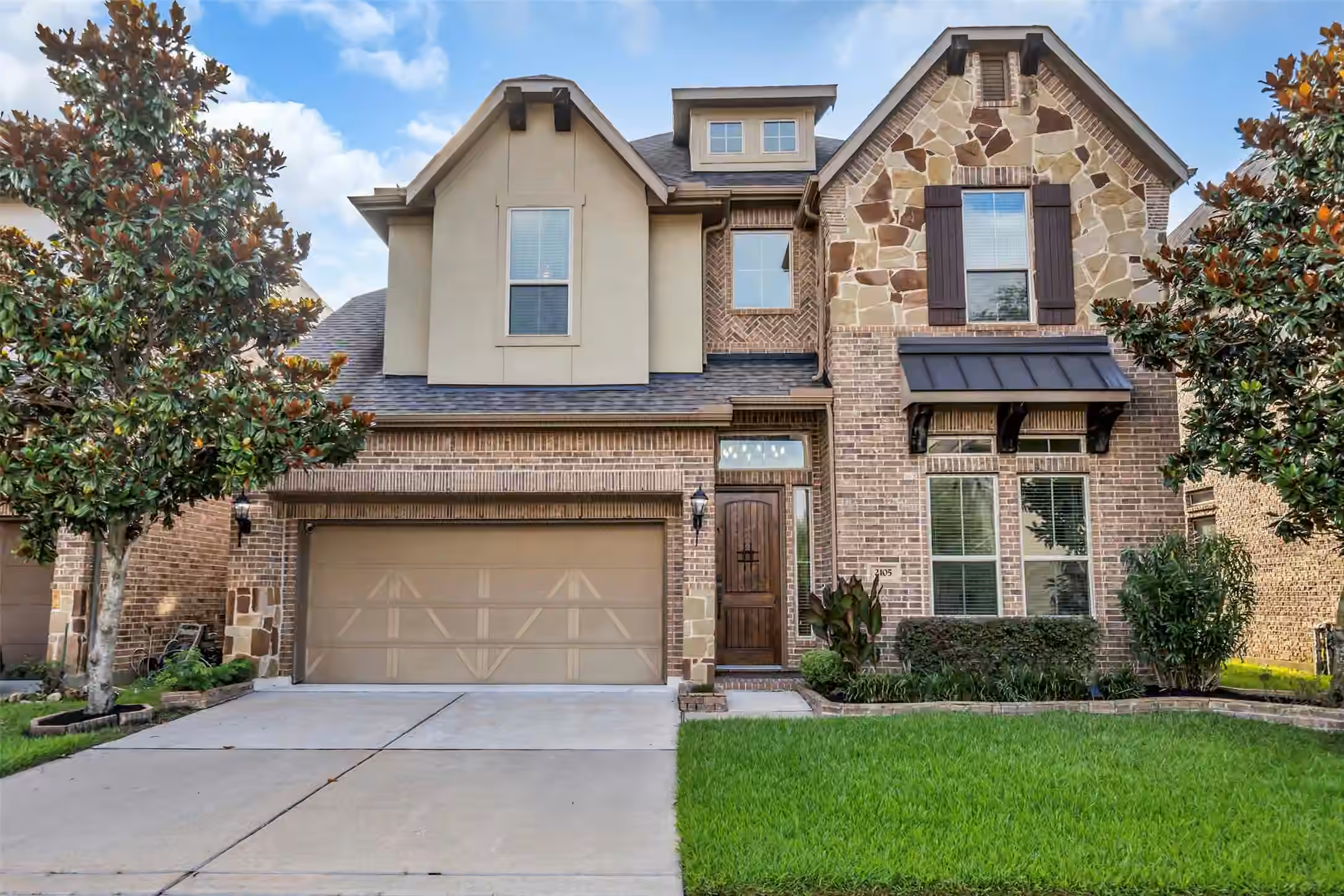 Photo of 2105 Westbourne Park Drive, Houston, TX