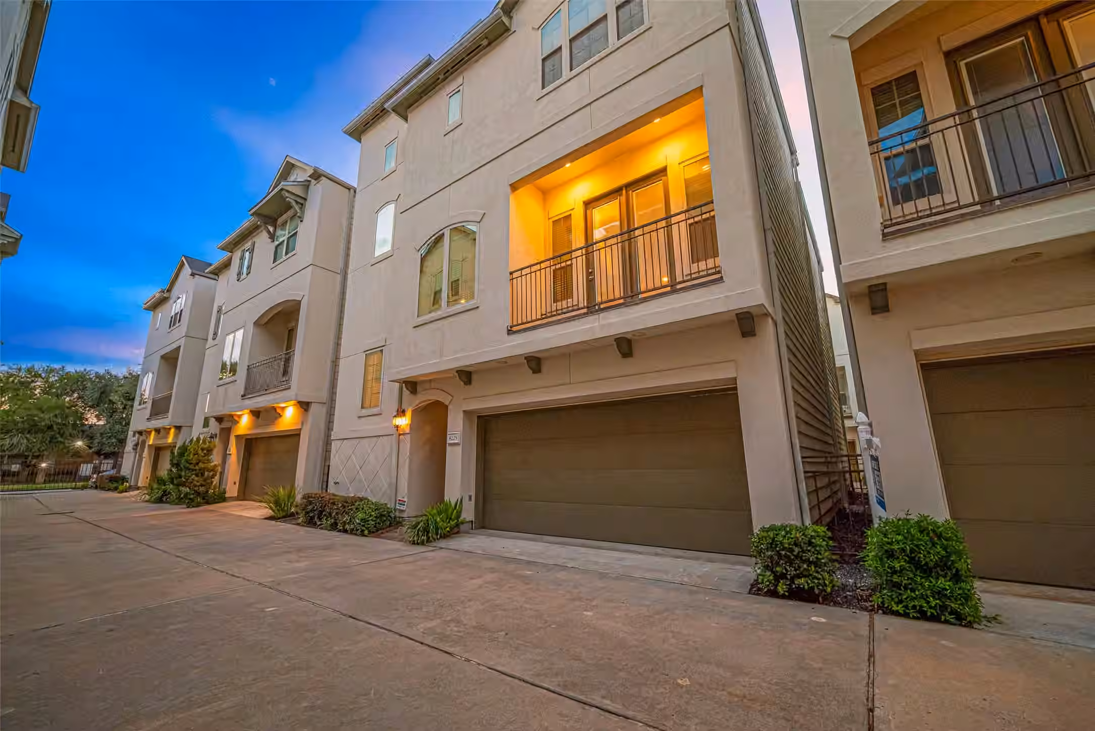 Photo 3 of 8225 Cambridge Street, Houston, TX