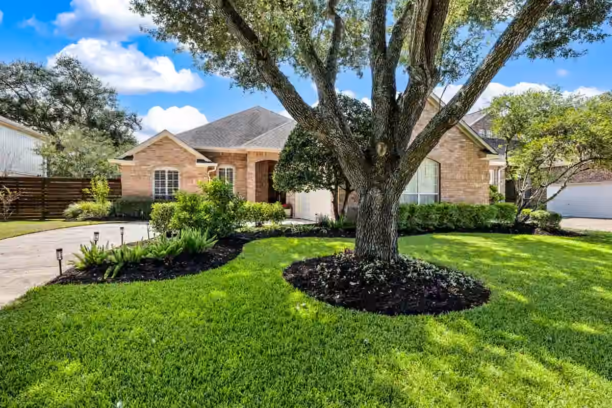 Photo 3 of 4 Crestwood Circle, Sugar Land, TX