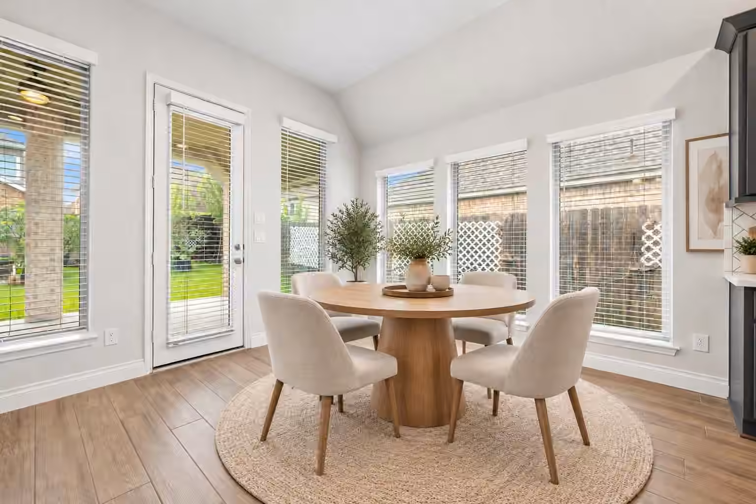Photo 7 of 3226 Bellwick Chase Lane, Houston, TX