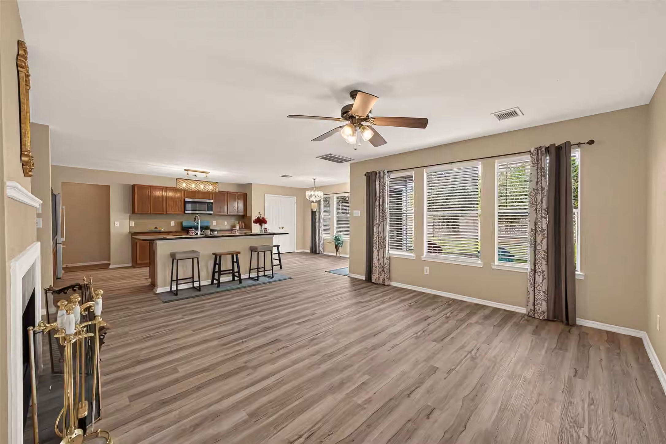 Photo 4 of 3742 Brighton Springs Lane, Katy, TX