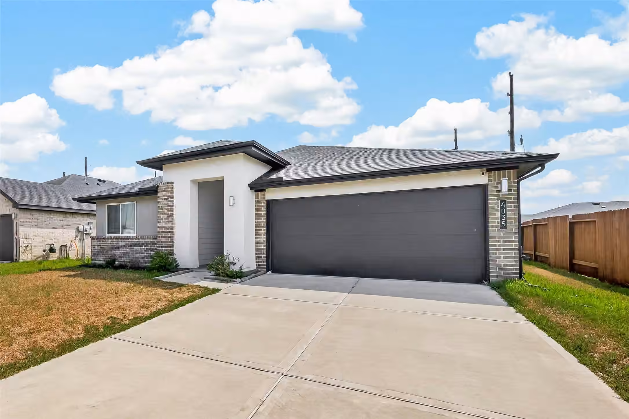 Photo 4 of 4035 Pierce Place Lane, Fulshear, TX