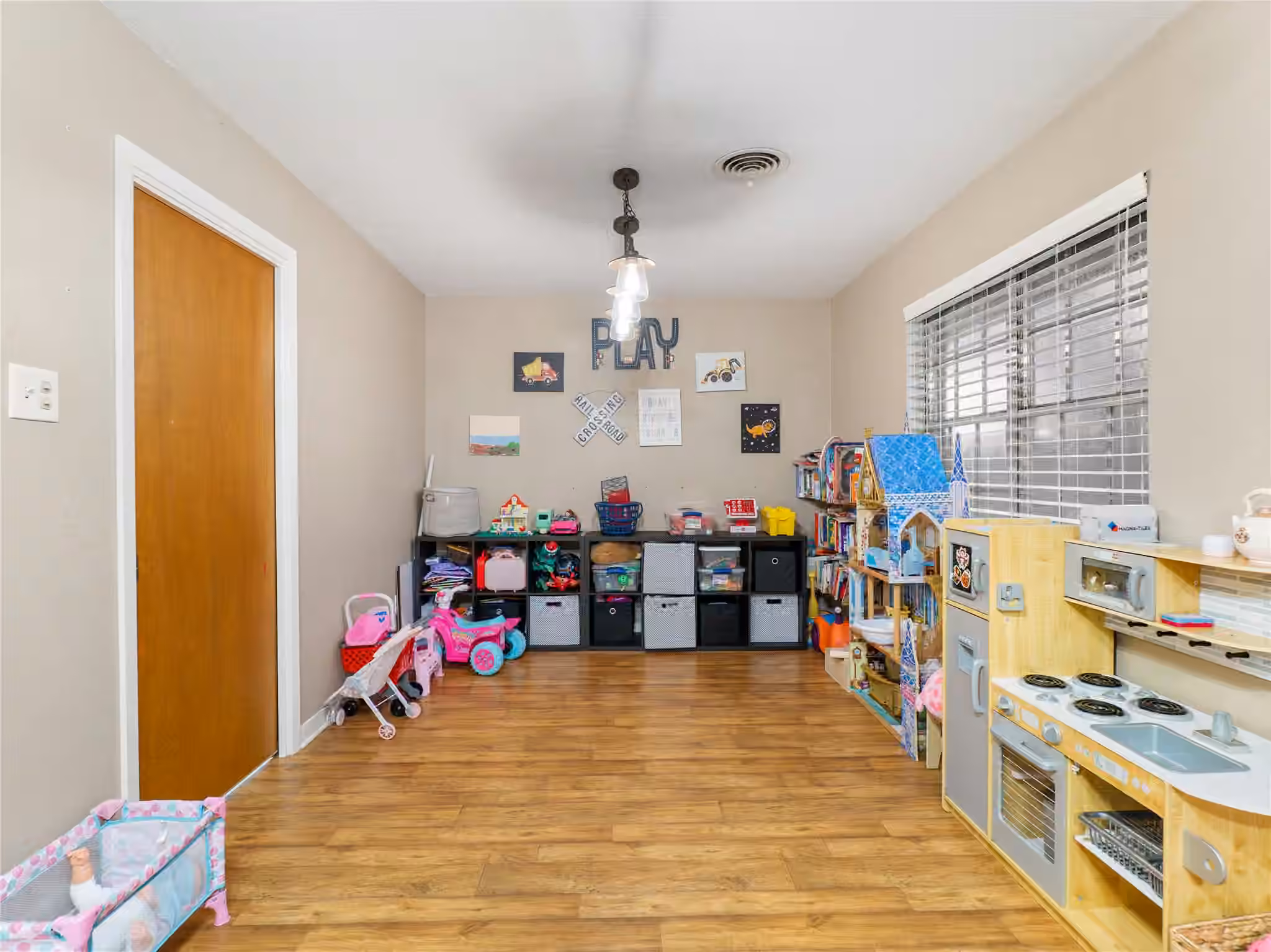 Photo 7 of 202 W West Street, El Campo, TX