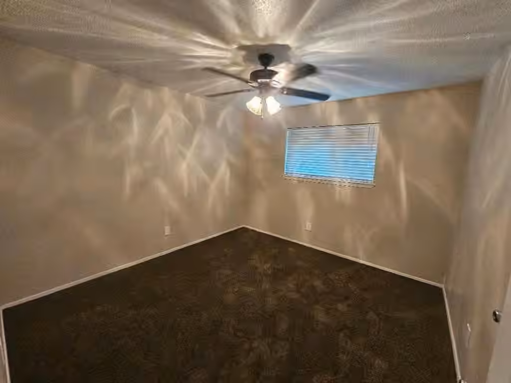 Photo 6 of 17210 Cutter Way, Crosby, TX