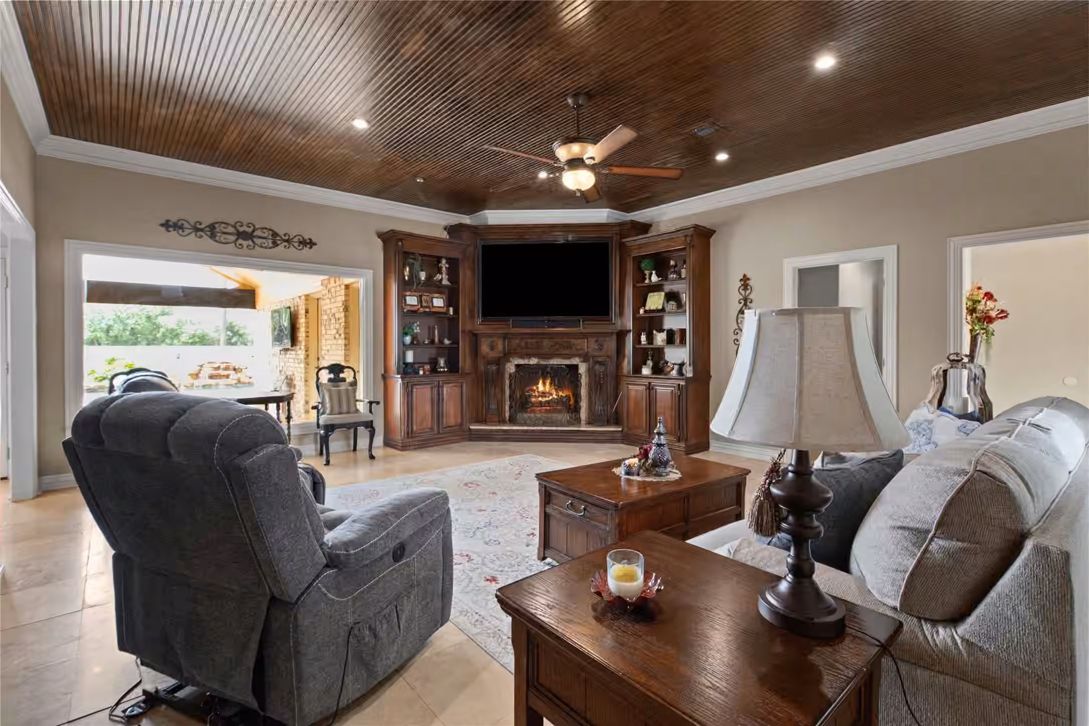 Photo 5 of 2118 Canterbury Court, Deer Park, TX